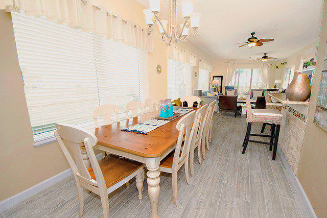 CRYSTAL VIEW CONDO - Residential