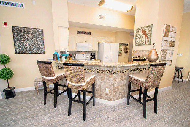 CRYSTAL VIEW CONDO - Residential