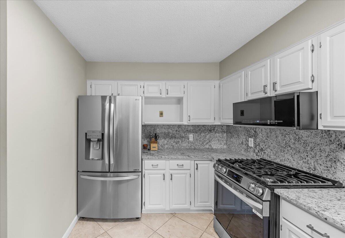 ROCKYWOOD PH 1 - Residential
