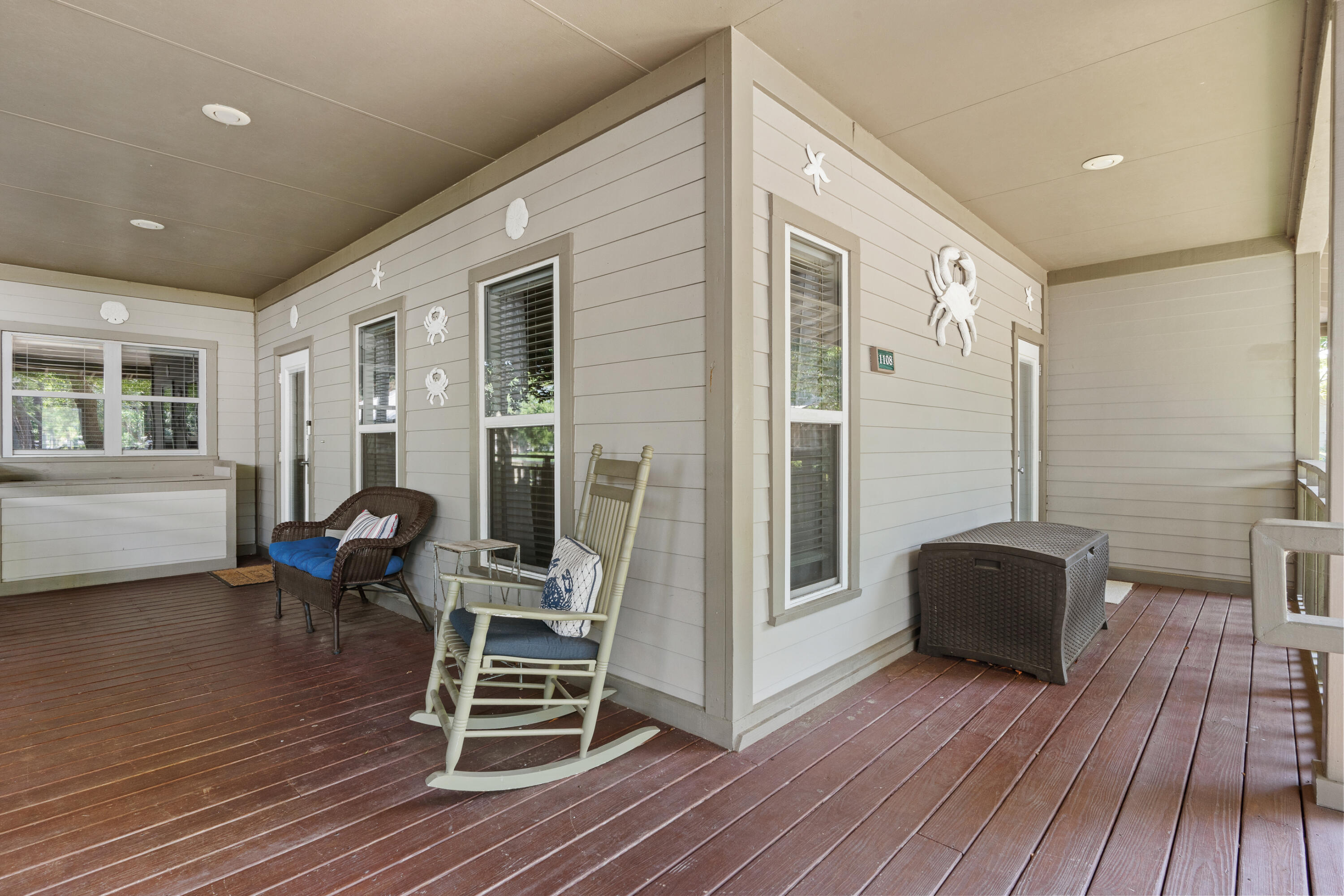 PRESTWICK PLACE - Residential