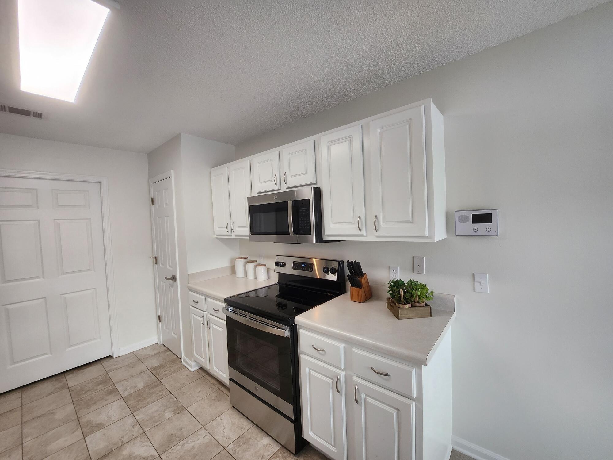 FOREST COVE 1ST ADDN - Residential