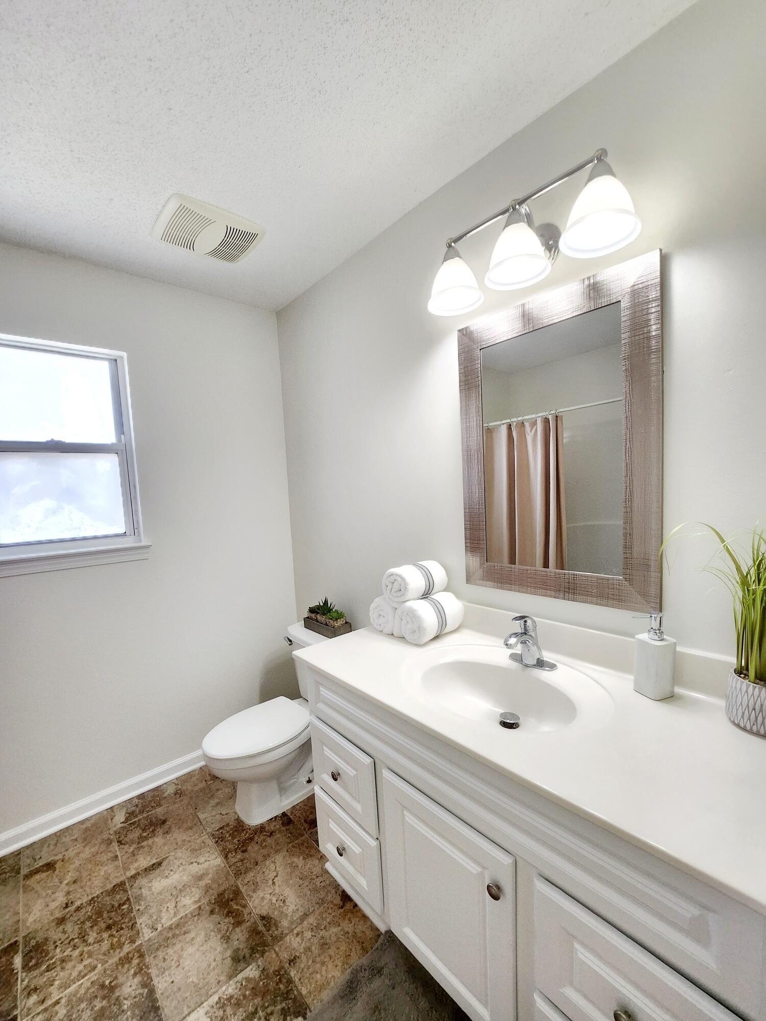 FOREST COVE 1ST ADDN - Residential