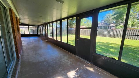 A home in Fort Walton Beach