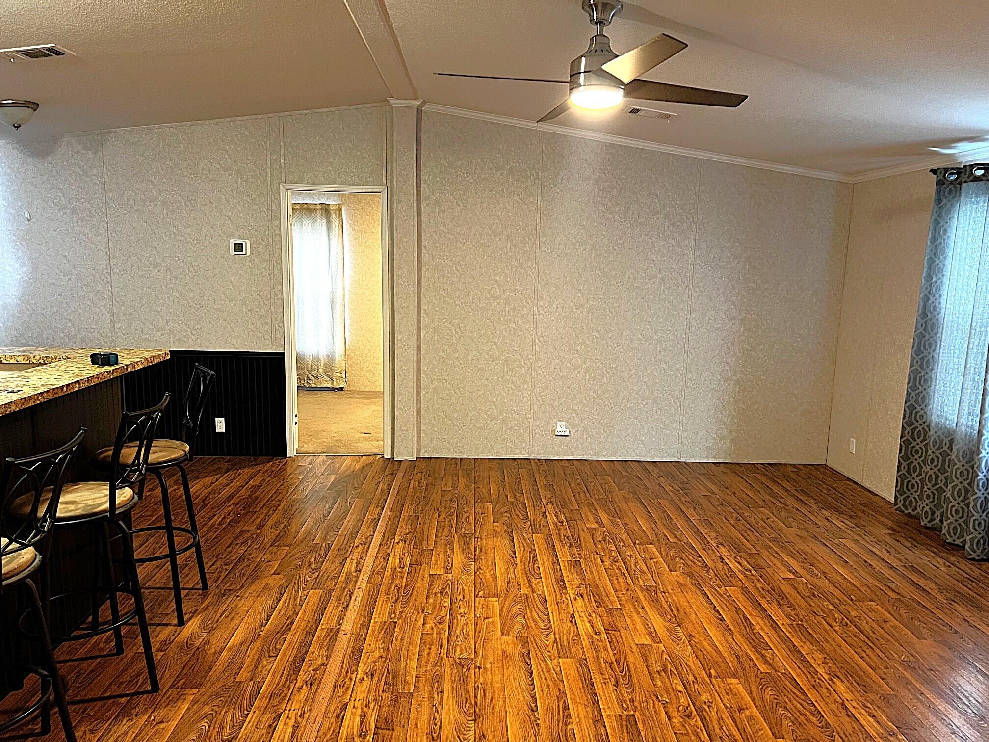 KING LAKE ESTATES - Residential