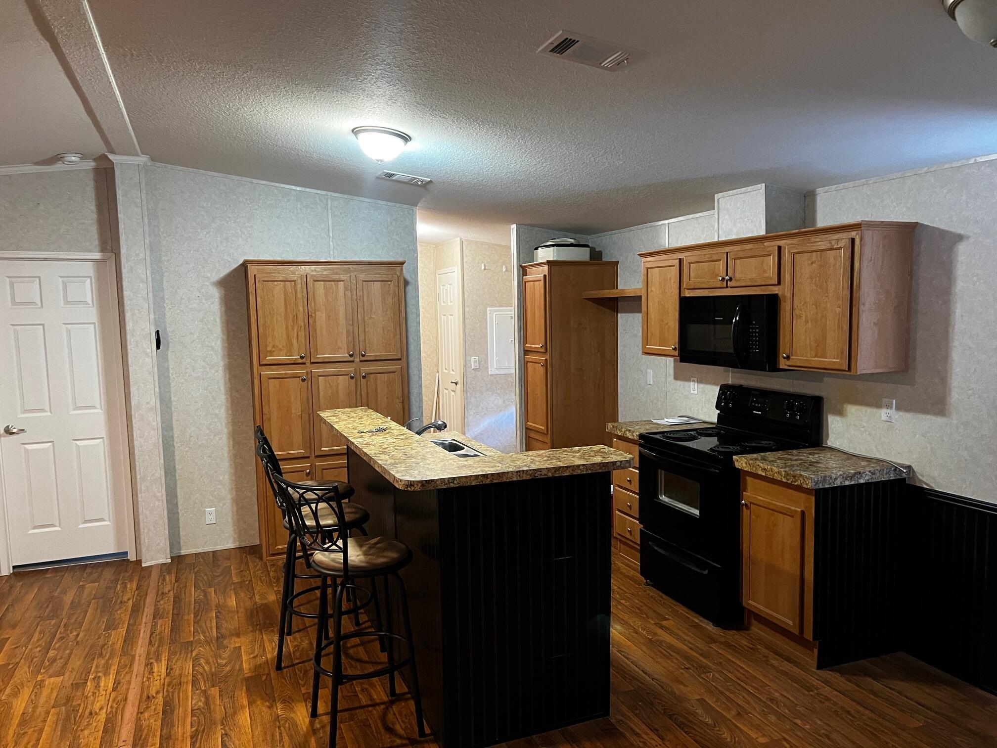 KING LAKE ESTATES - Residential