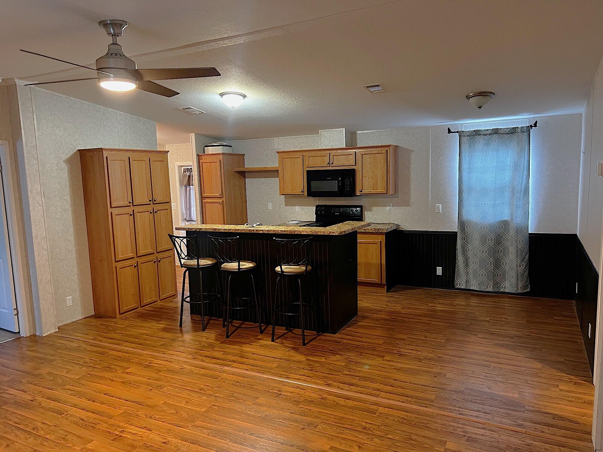 KING LAKE ESTATES - Residential