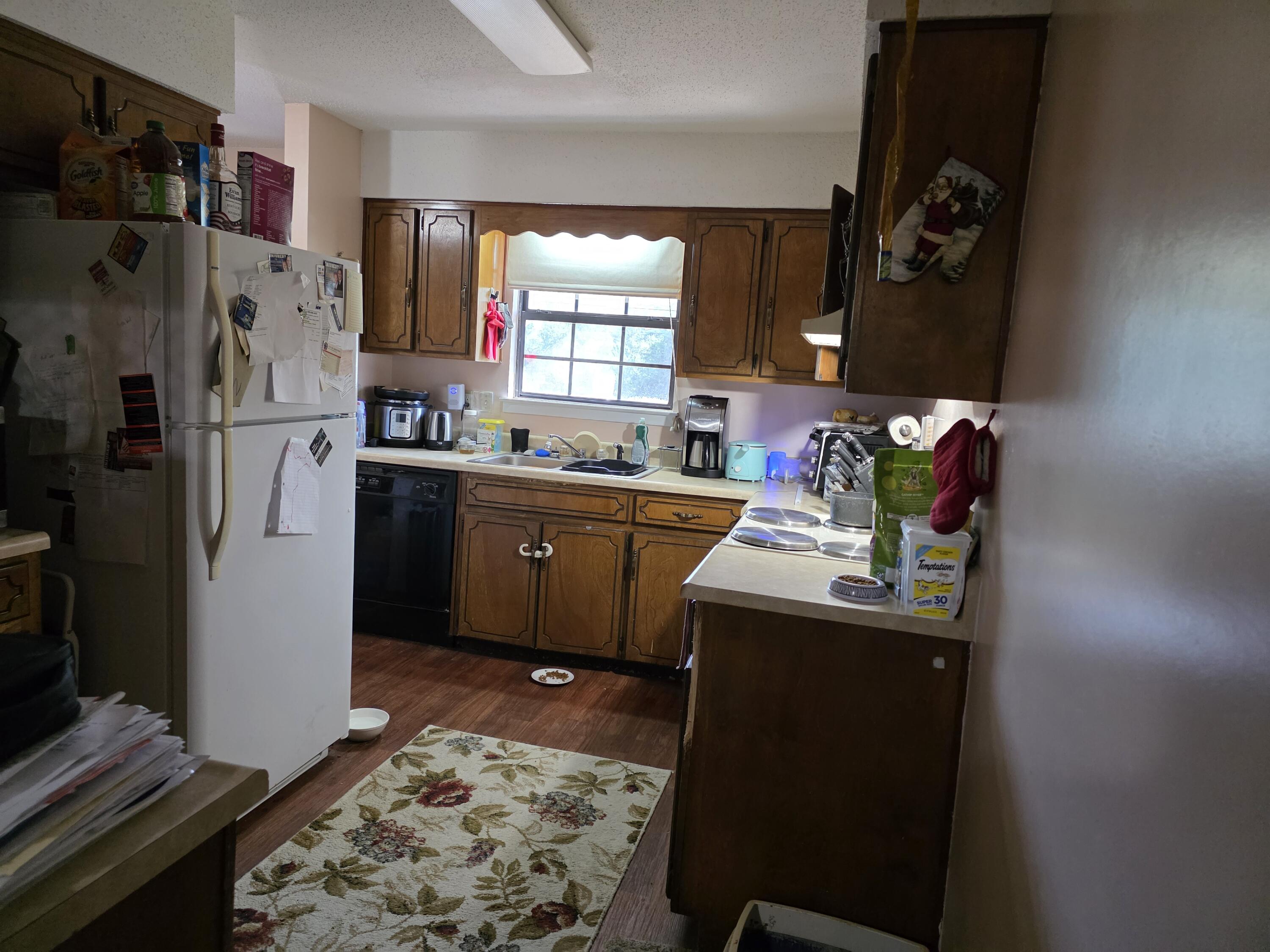 MCLAUGHLIN & HARRIS - Residential