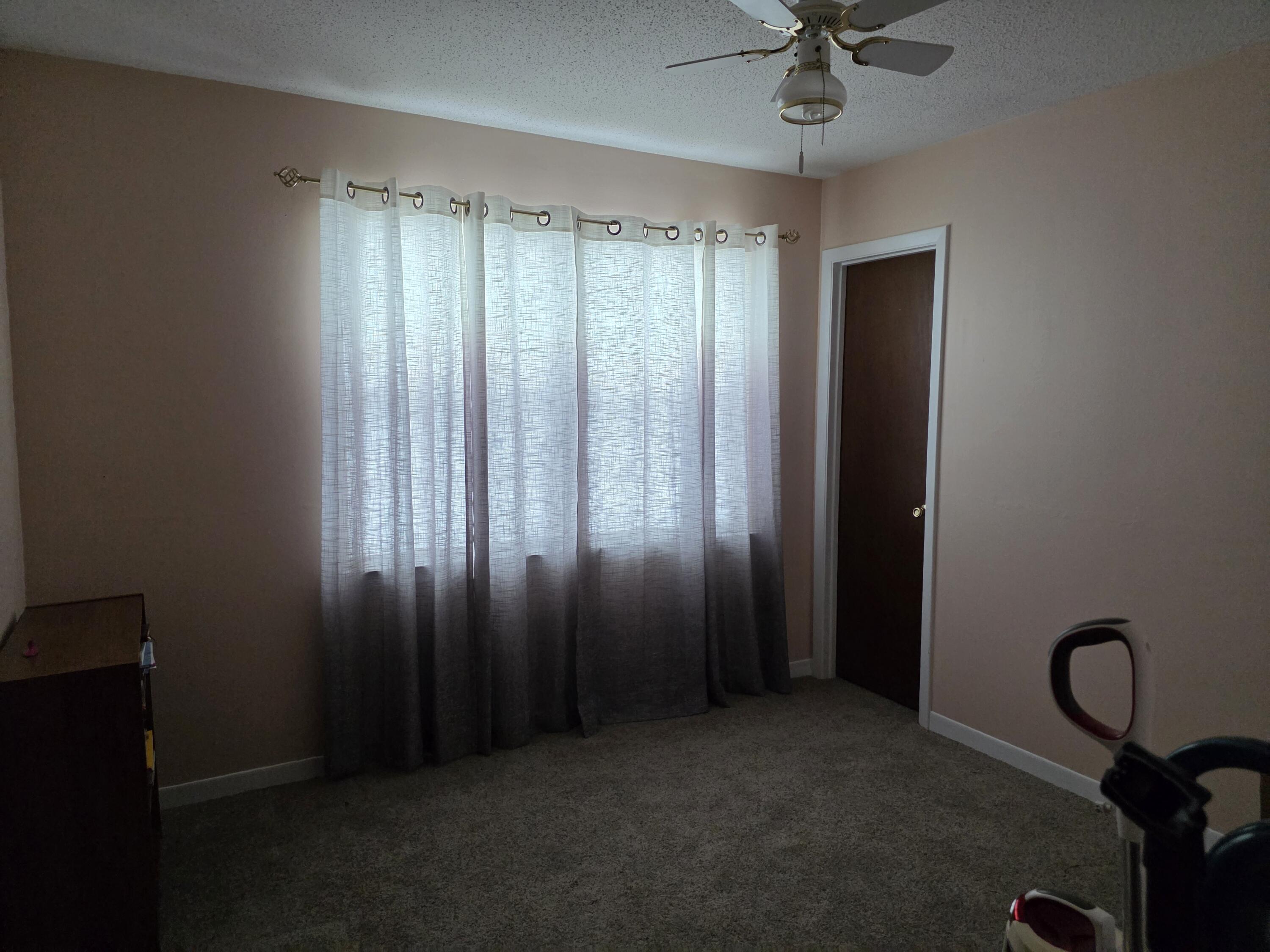 MCLAUGHLIN & HARRIS - Residential