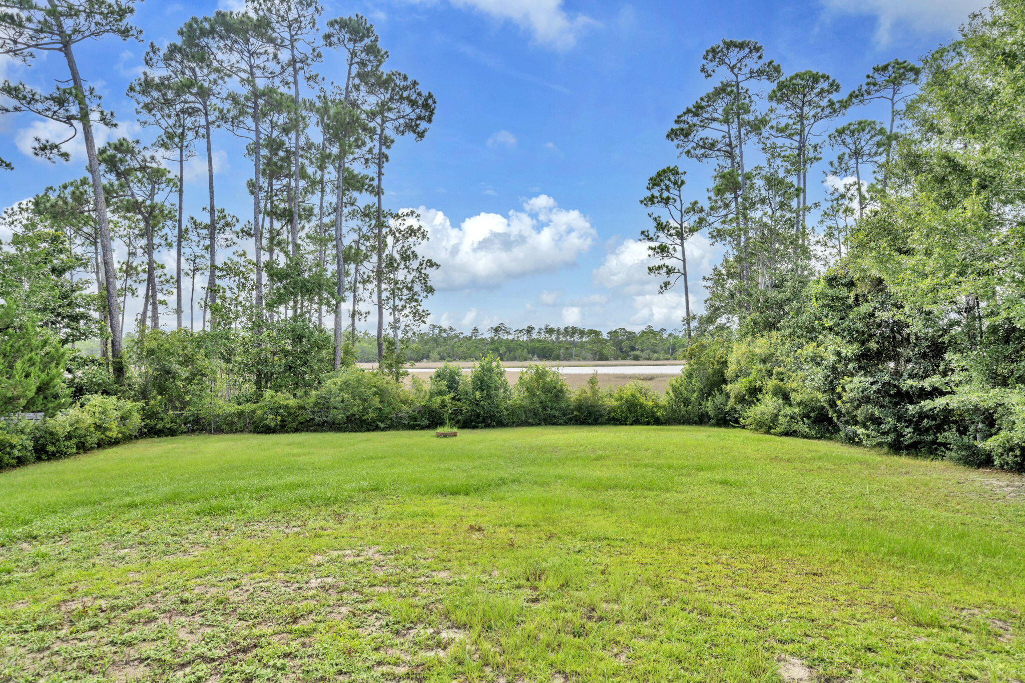 BURNT MILL CREEK - Residential
