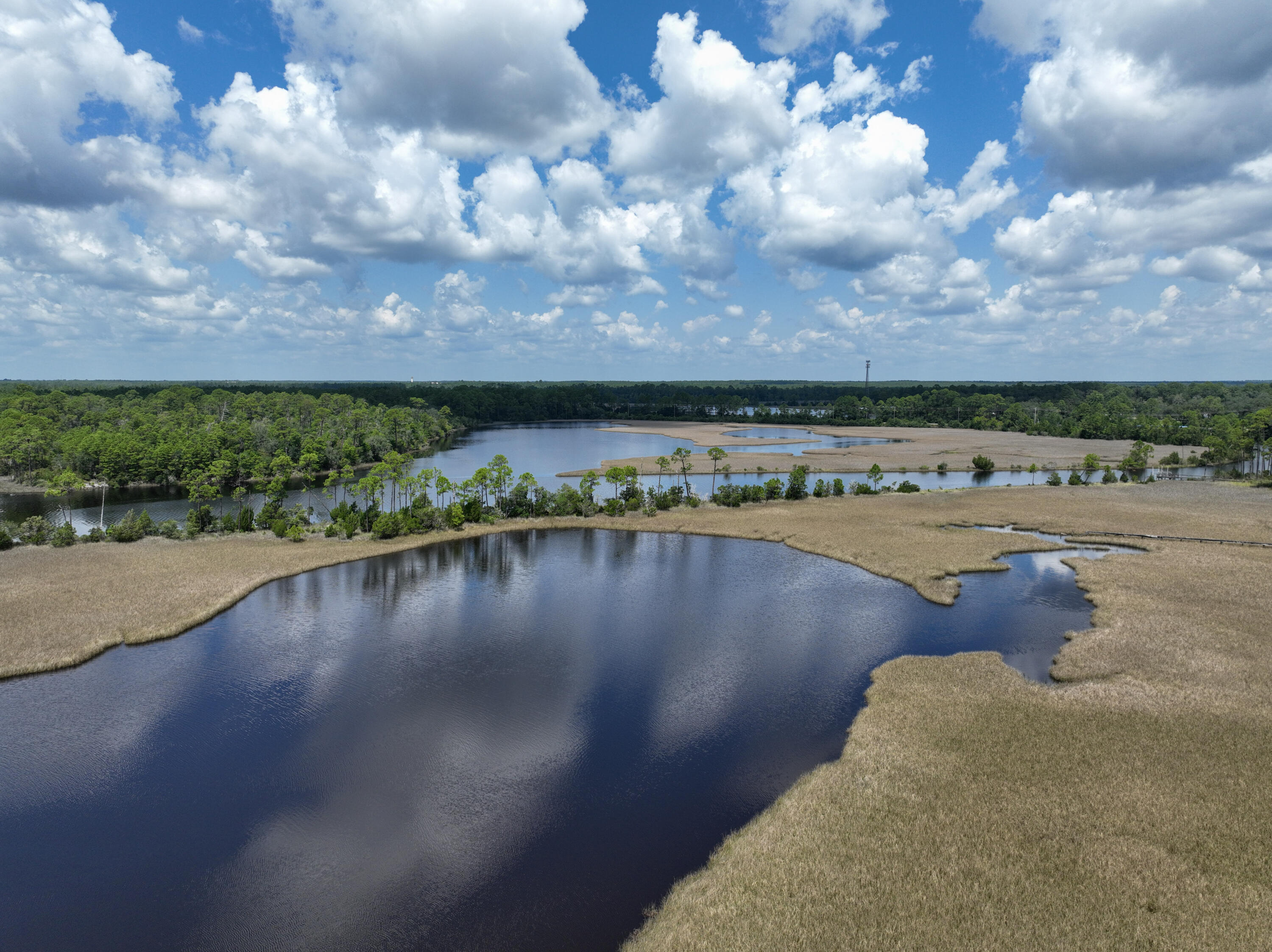 BURNT MILL CREEK - Residential