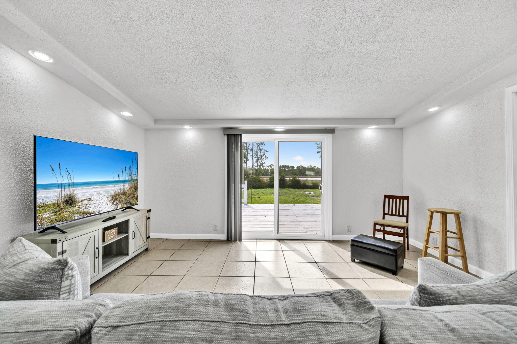BURNT MILL CREEK - Residential