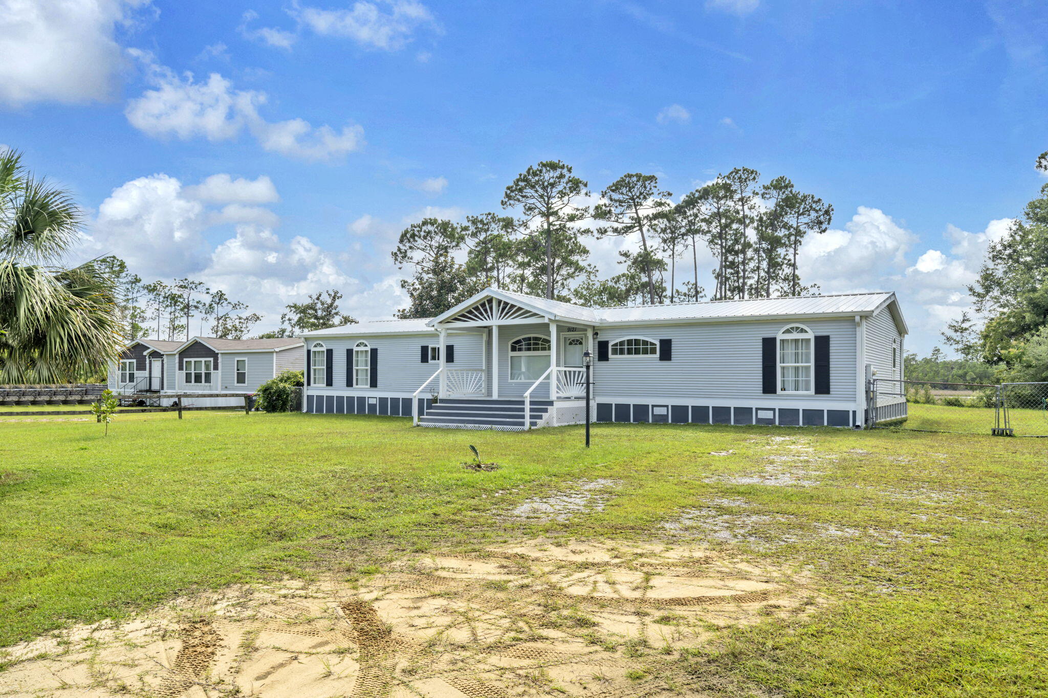 BURNT MILL CREEK - Residential