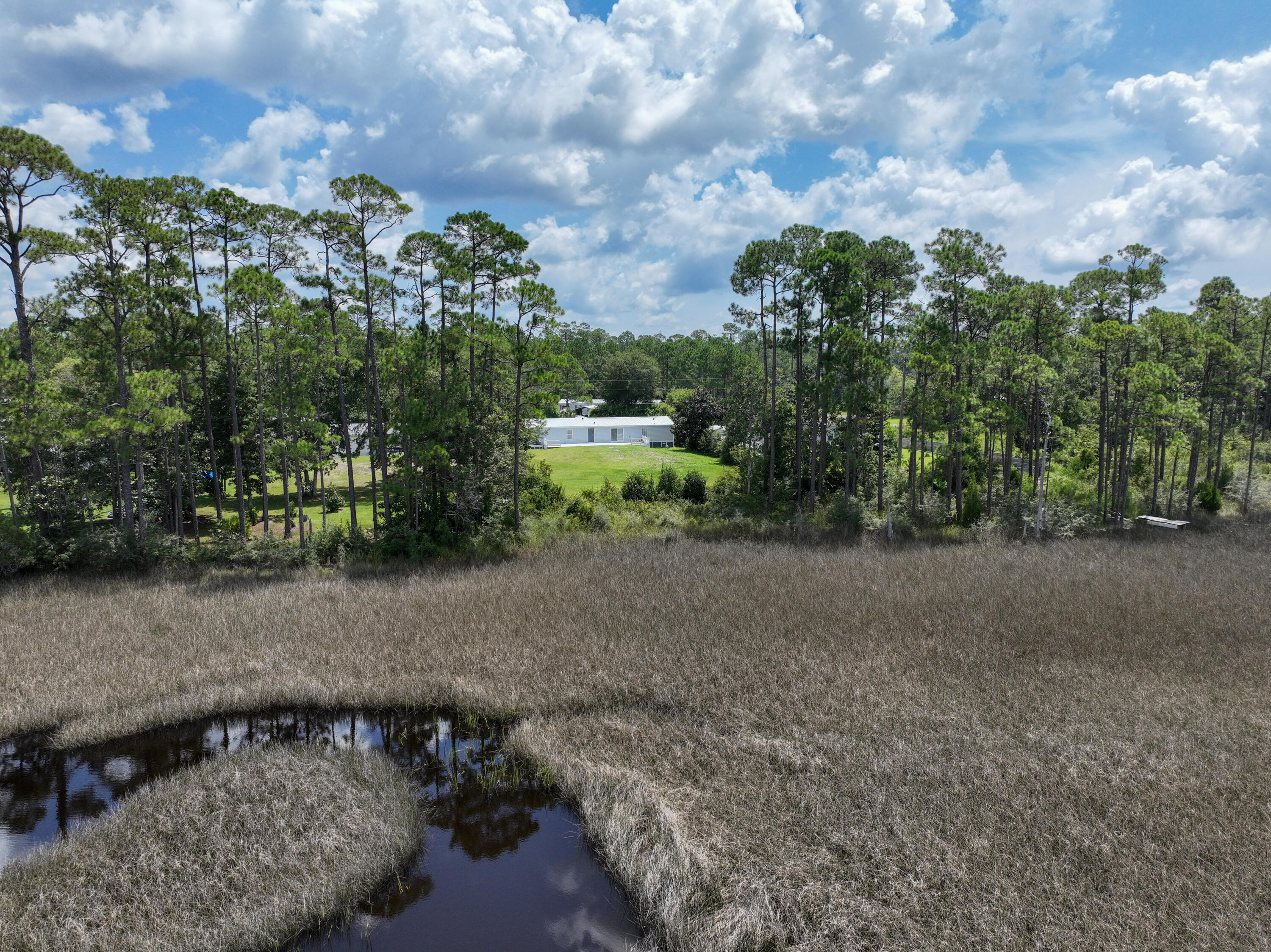 BURNT MILL CREEK - Residential