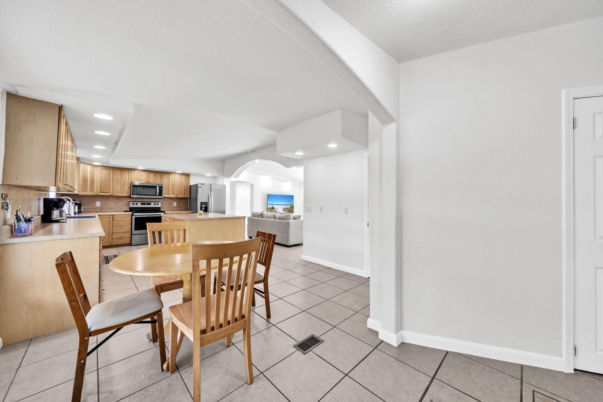 BURNT MILL CREEK - Residential