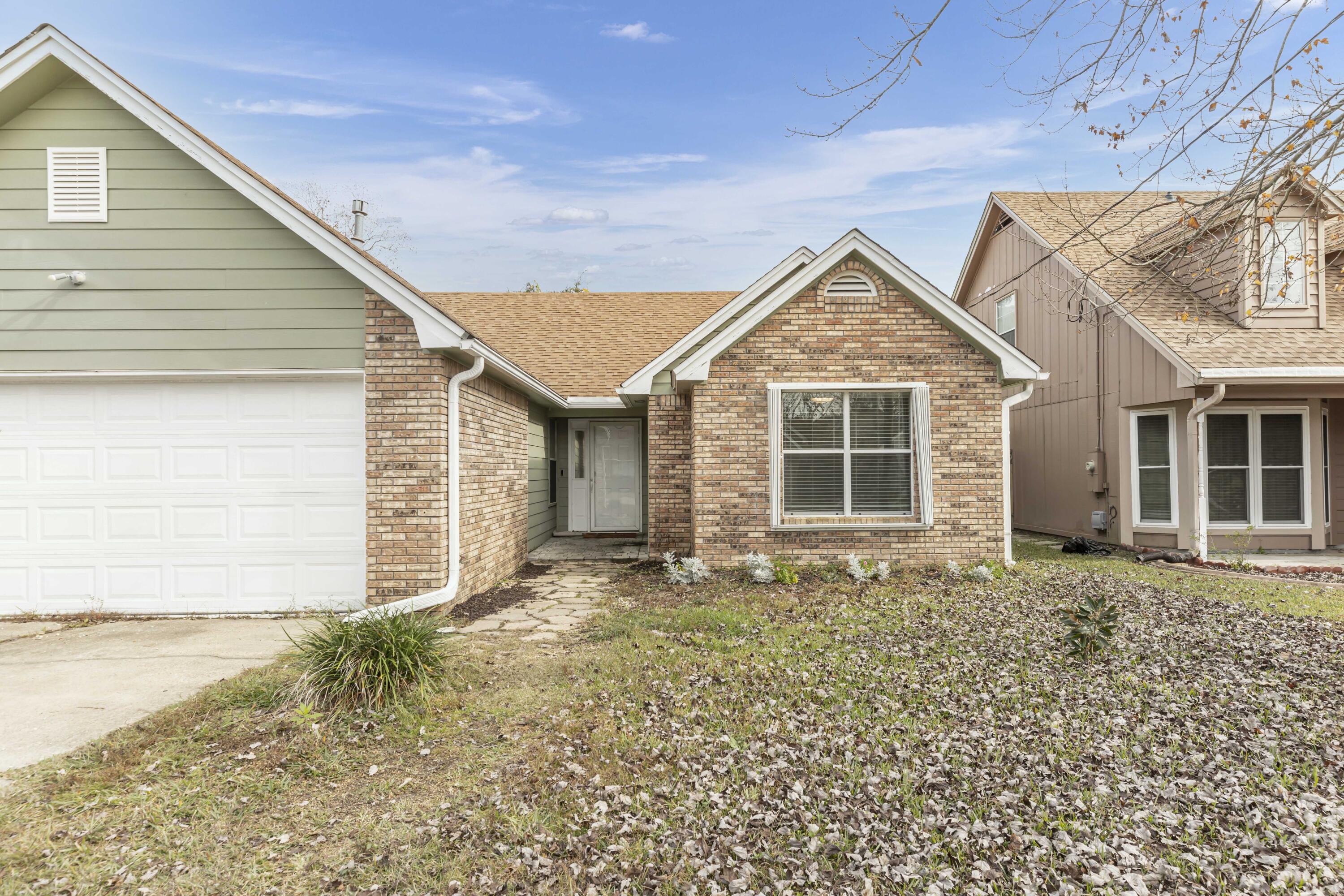 BROOKWOOD - Residential