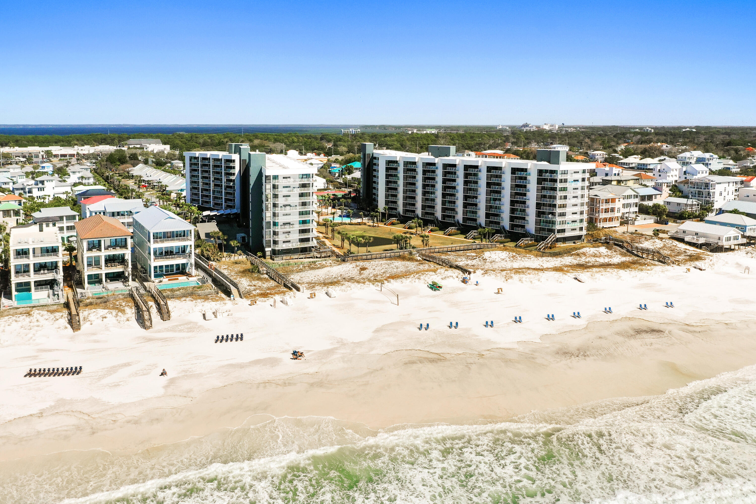 MAINSAIL CONDO PH 1 - Residential