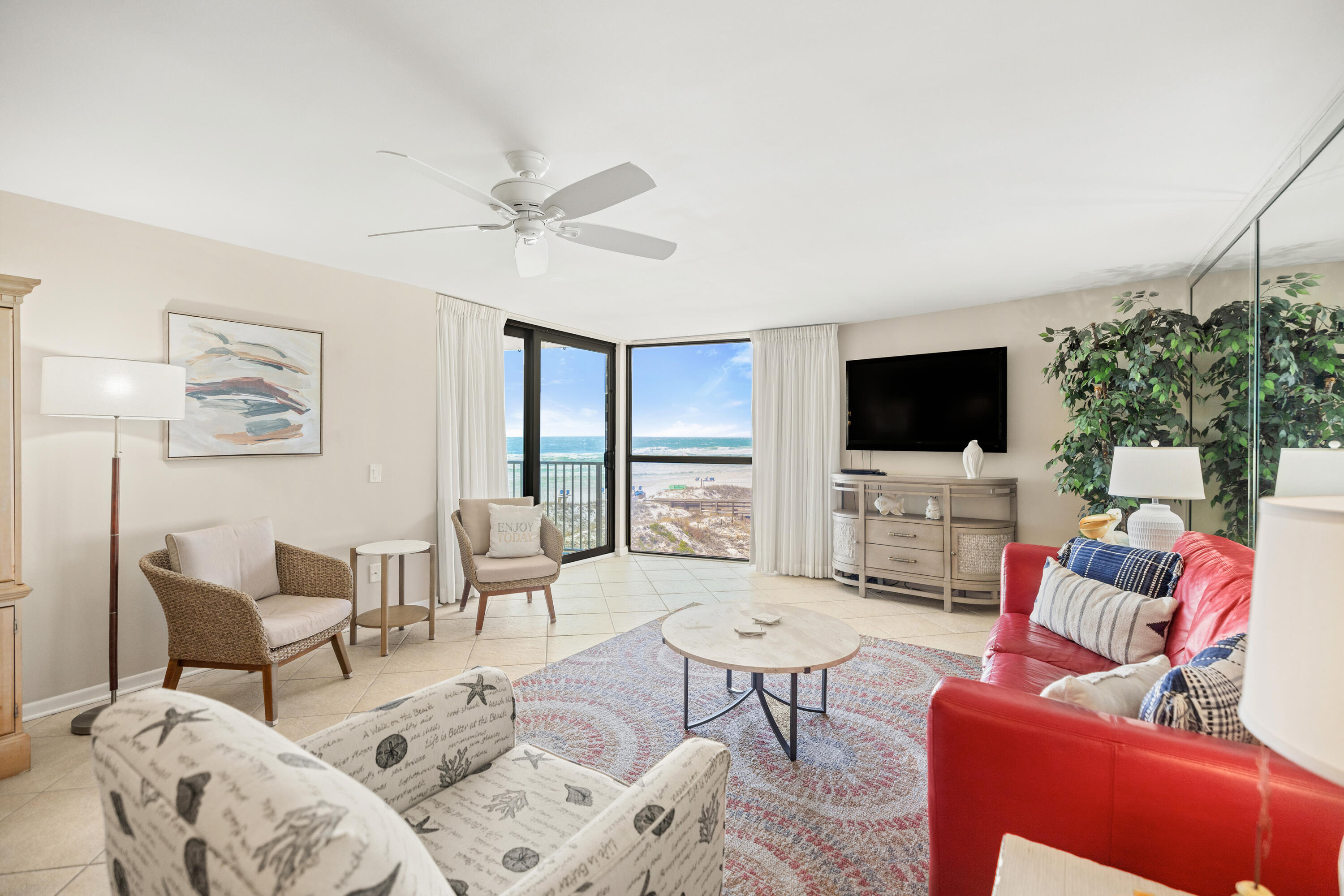 MAINSAIL CONDO PH 1 - Residential