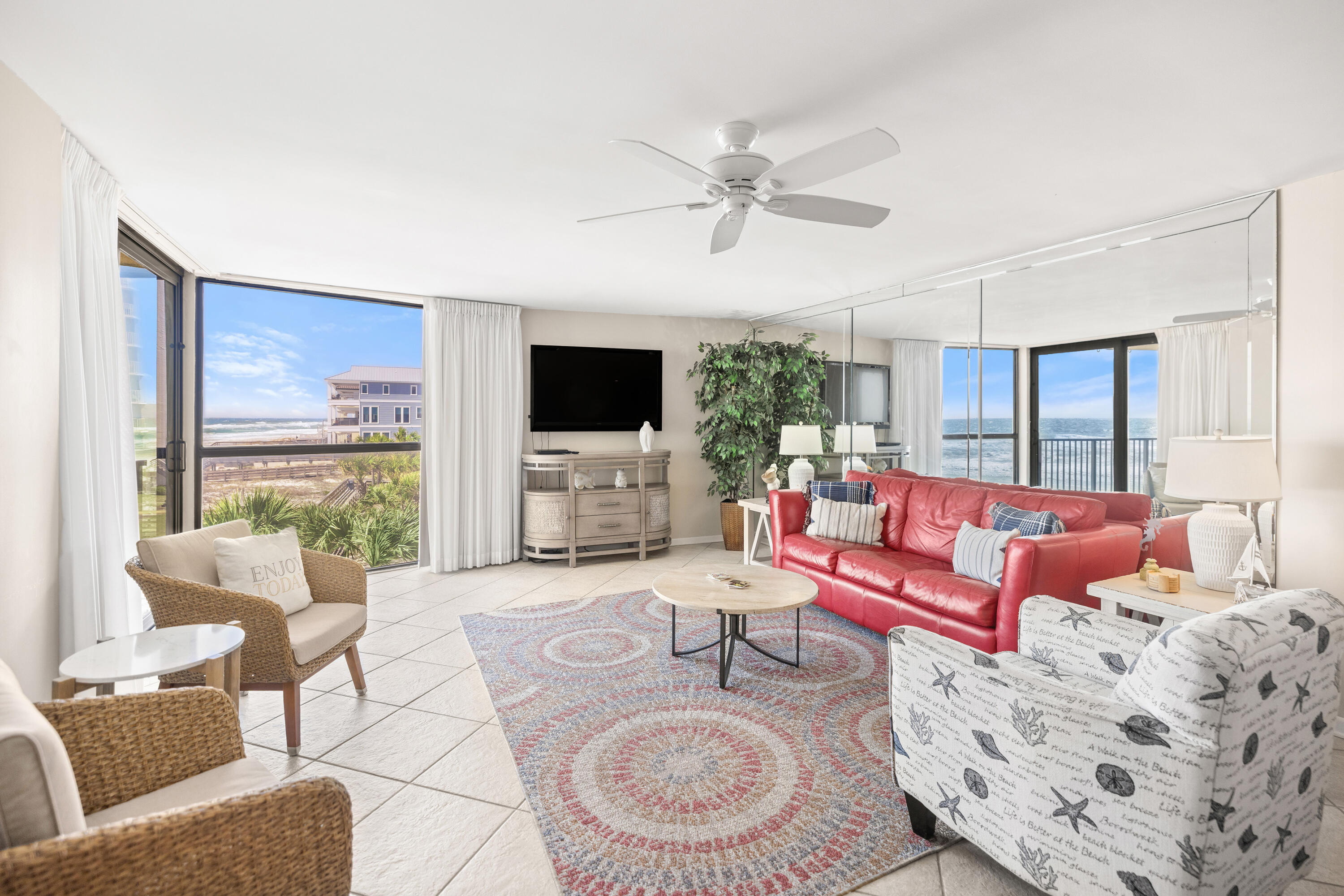 MAINSAIL CONDO PH 1 - Residential