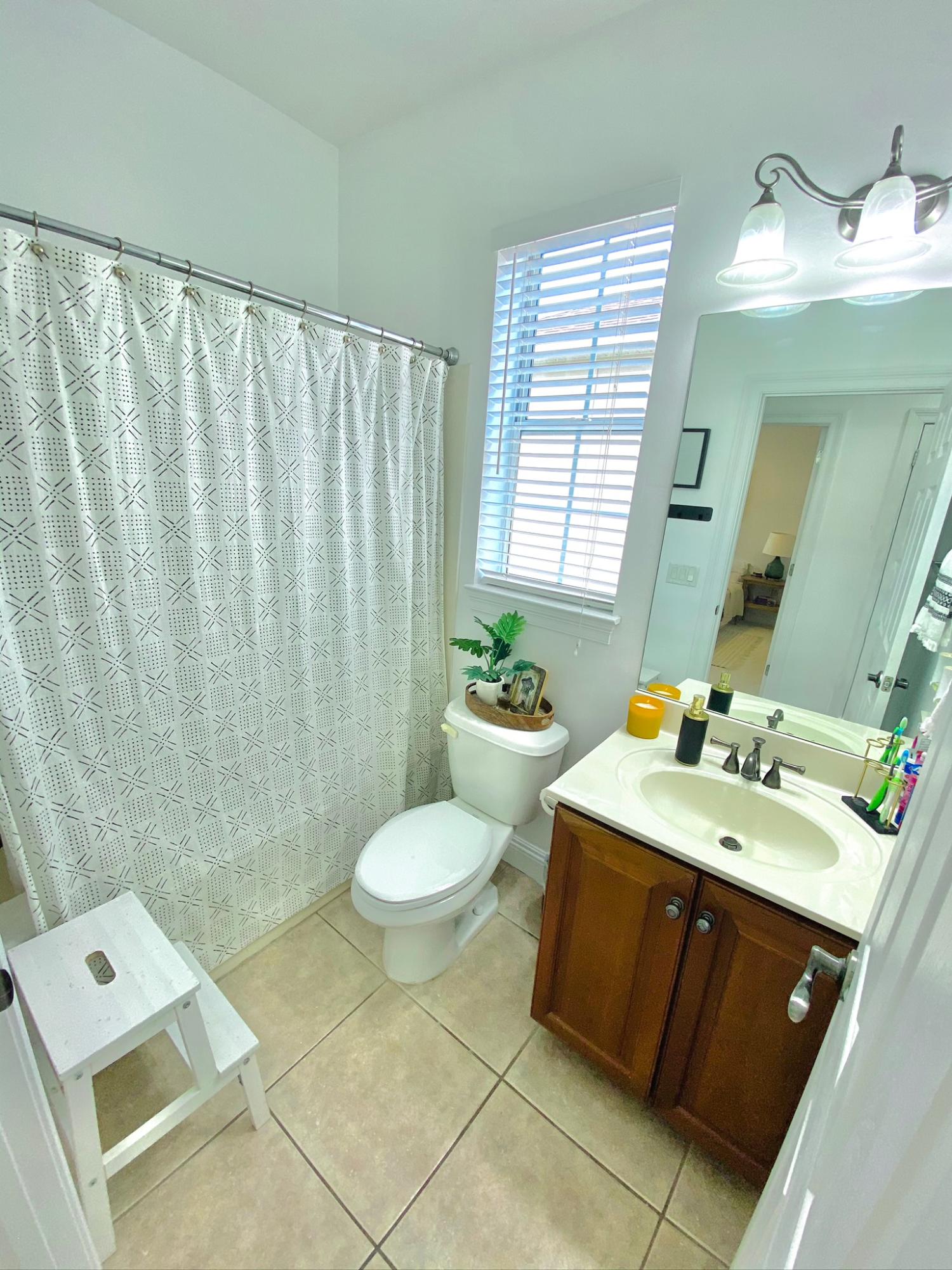 WALTON OAKS Lot 19 - Residential