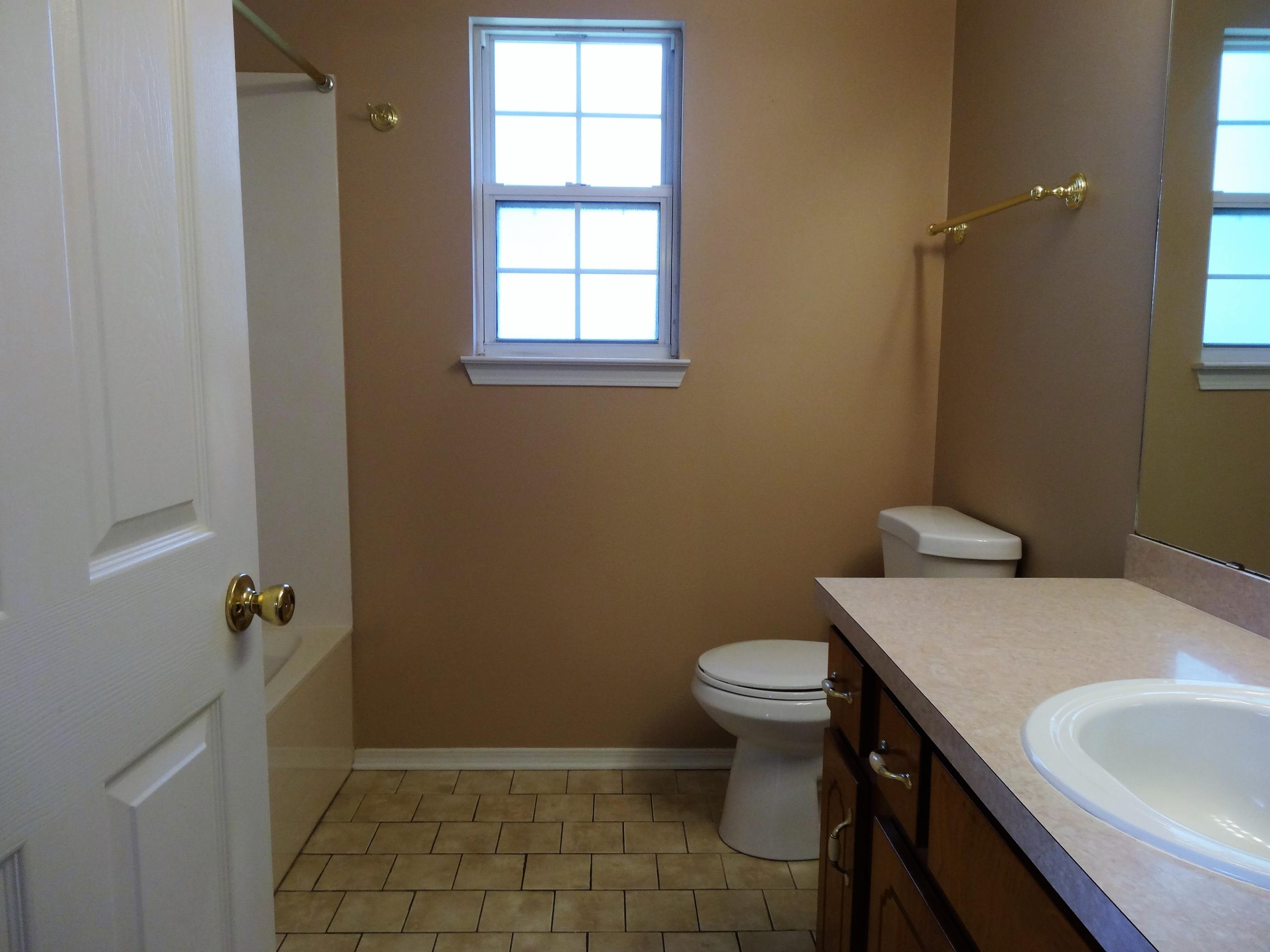 PARKWOOD SQUARE PH 2 - Residential