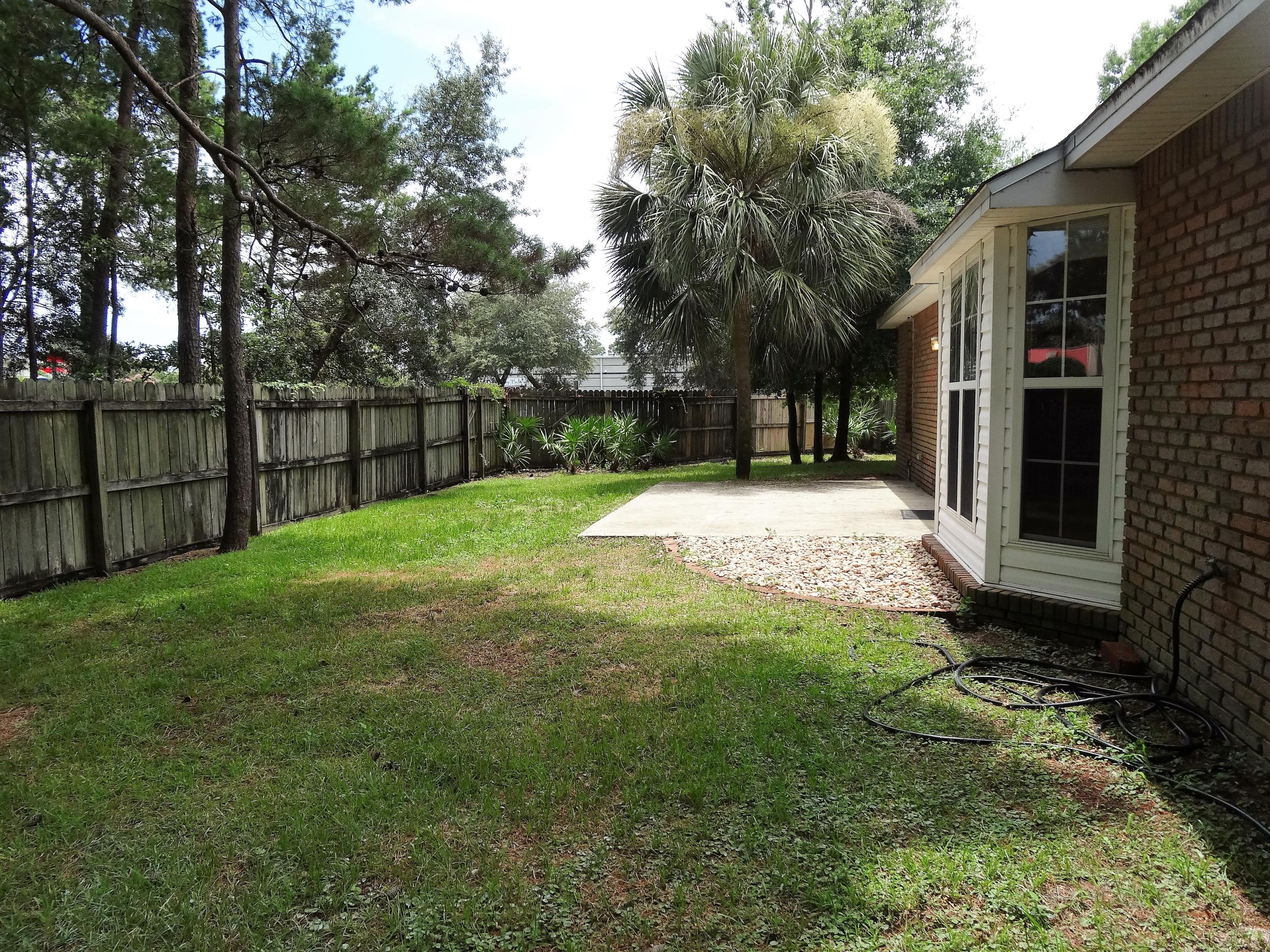 PARKWOOD SQUARE PH 2 - Residential