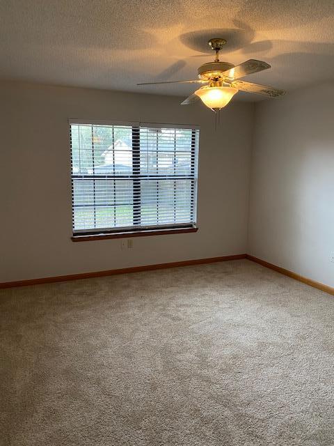 CREEKSIDE 4 - Residential Lease