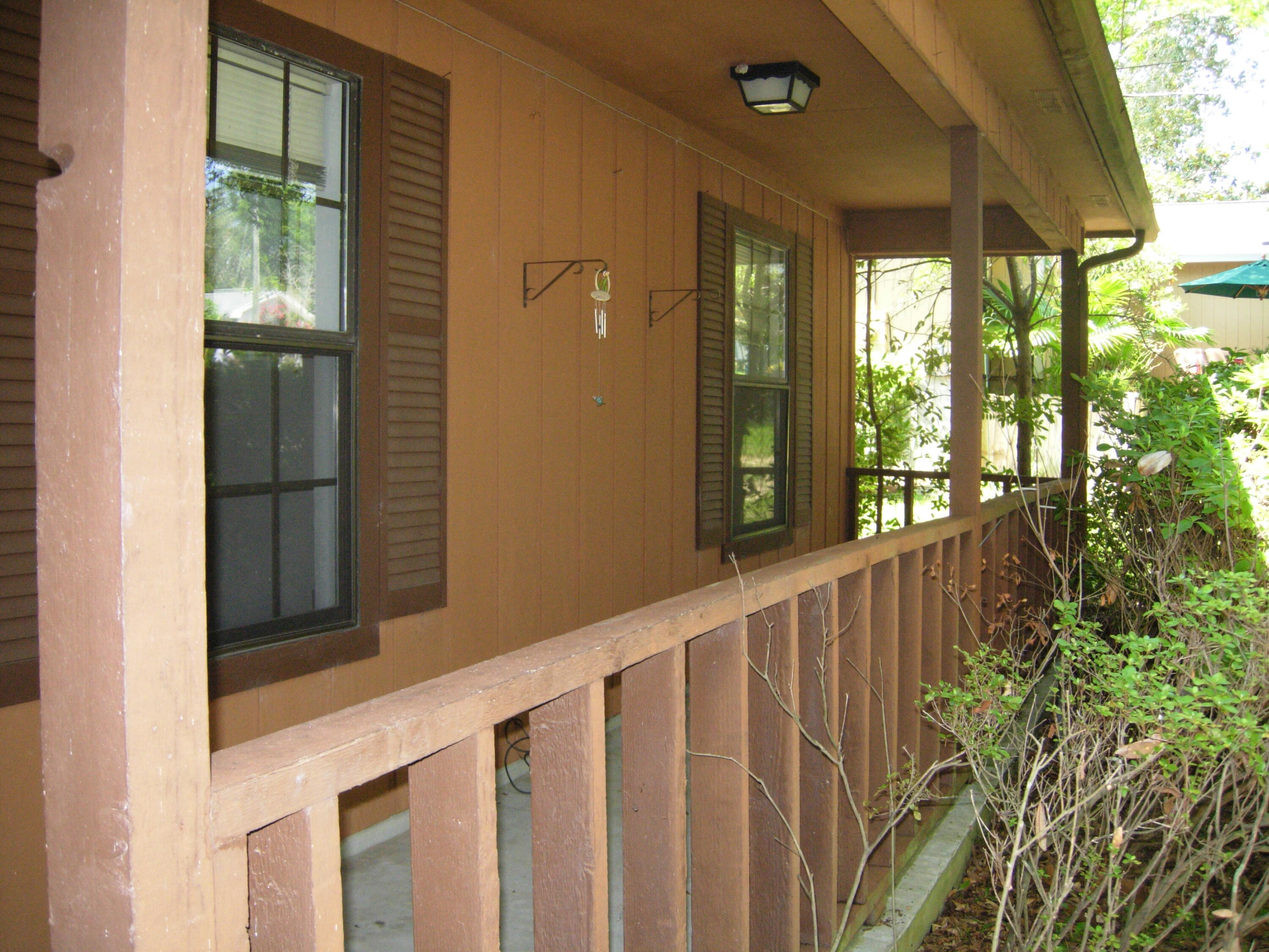 CREEKSIDE 4 - Residential Lease