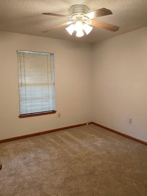 CREEKSIDE 4 - Residential Lease