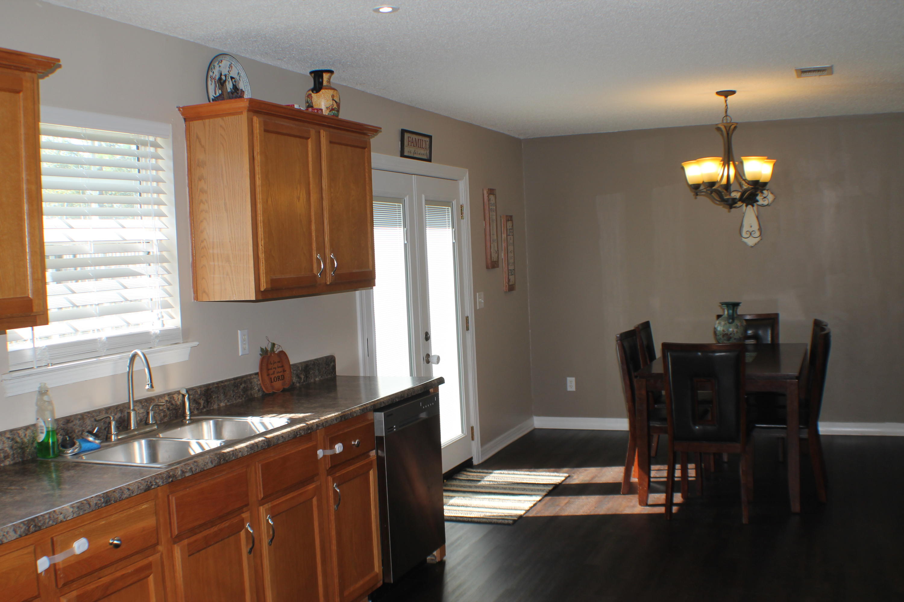 THE PINES - Residential