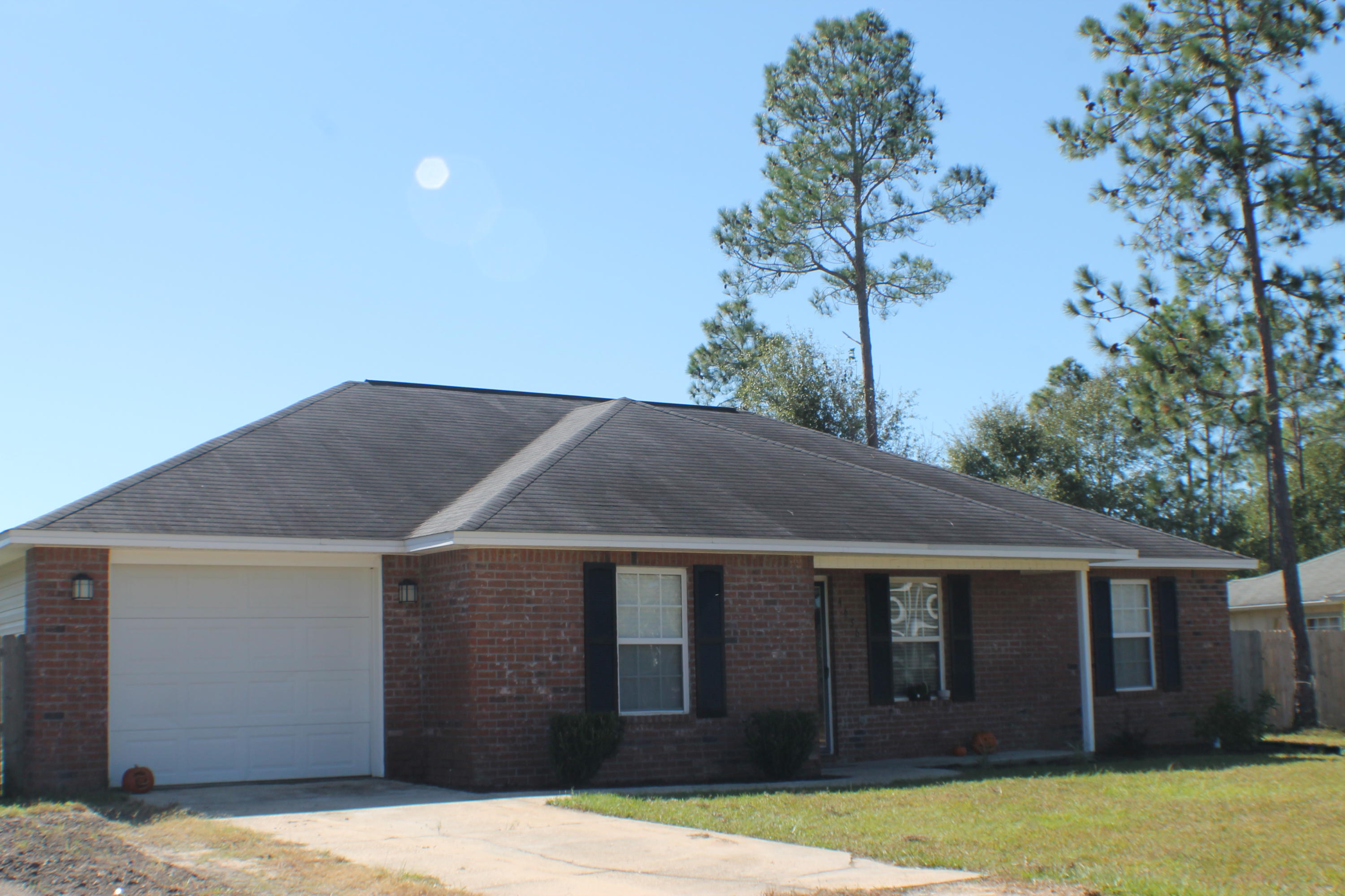 THE PINES - Residential