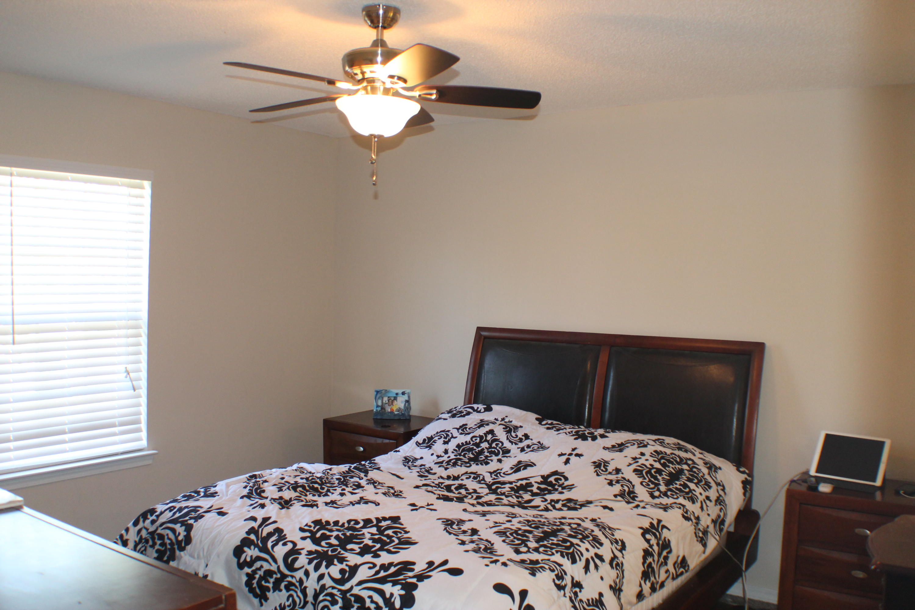 THE PINES - Residential