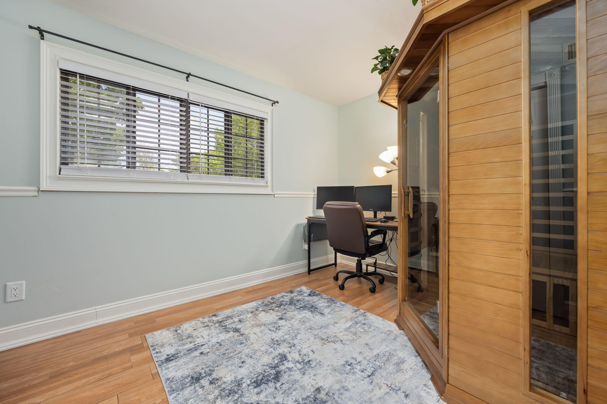 LAKE LORRAINE ESTATES - Residential