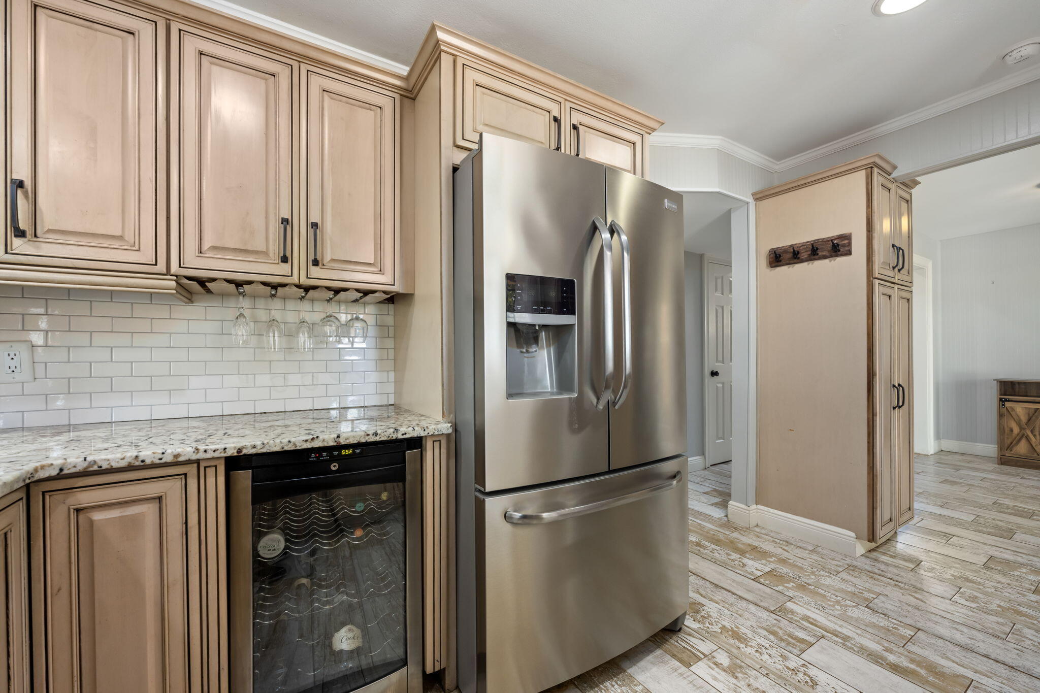 LAKE LORRAINE ESTATES - Residential