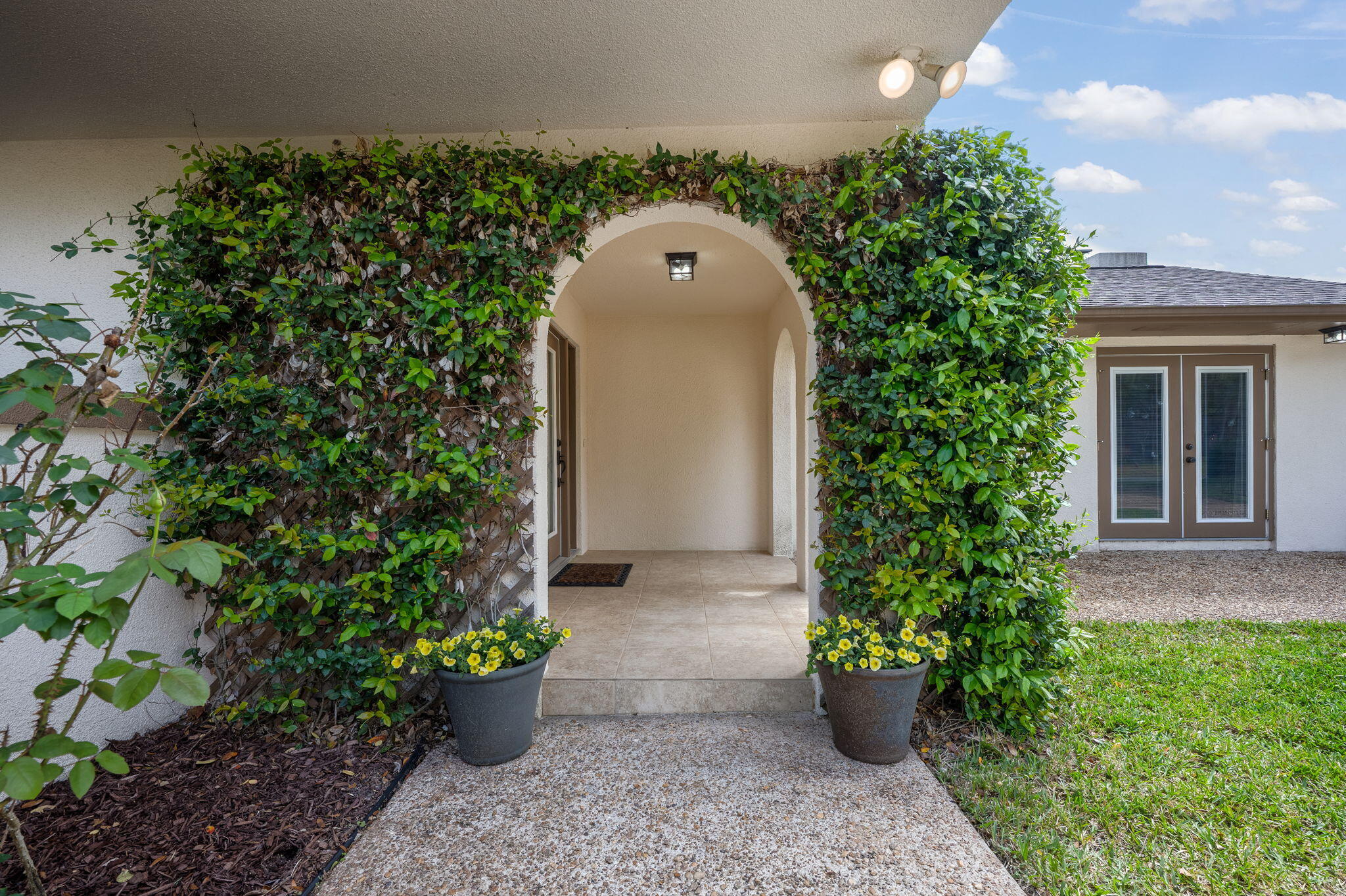 LAKE LORRAINE ESTATES - Residential