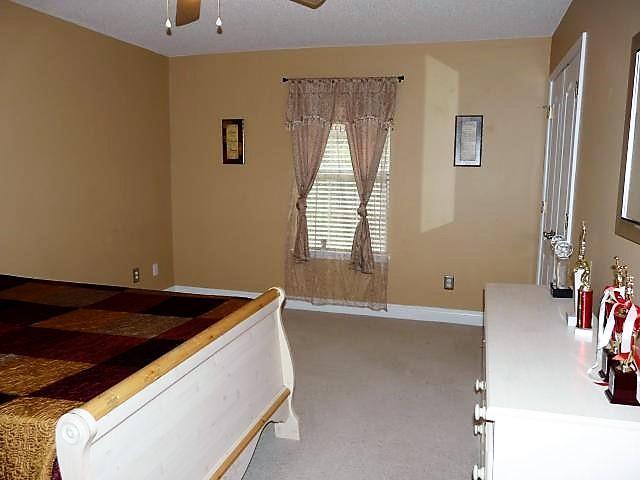 FOX VALLEY - Residential