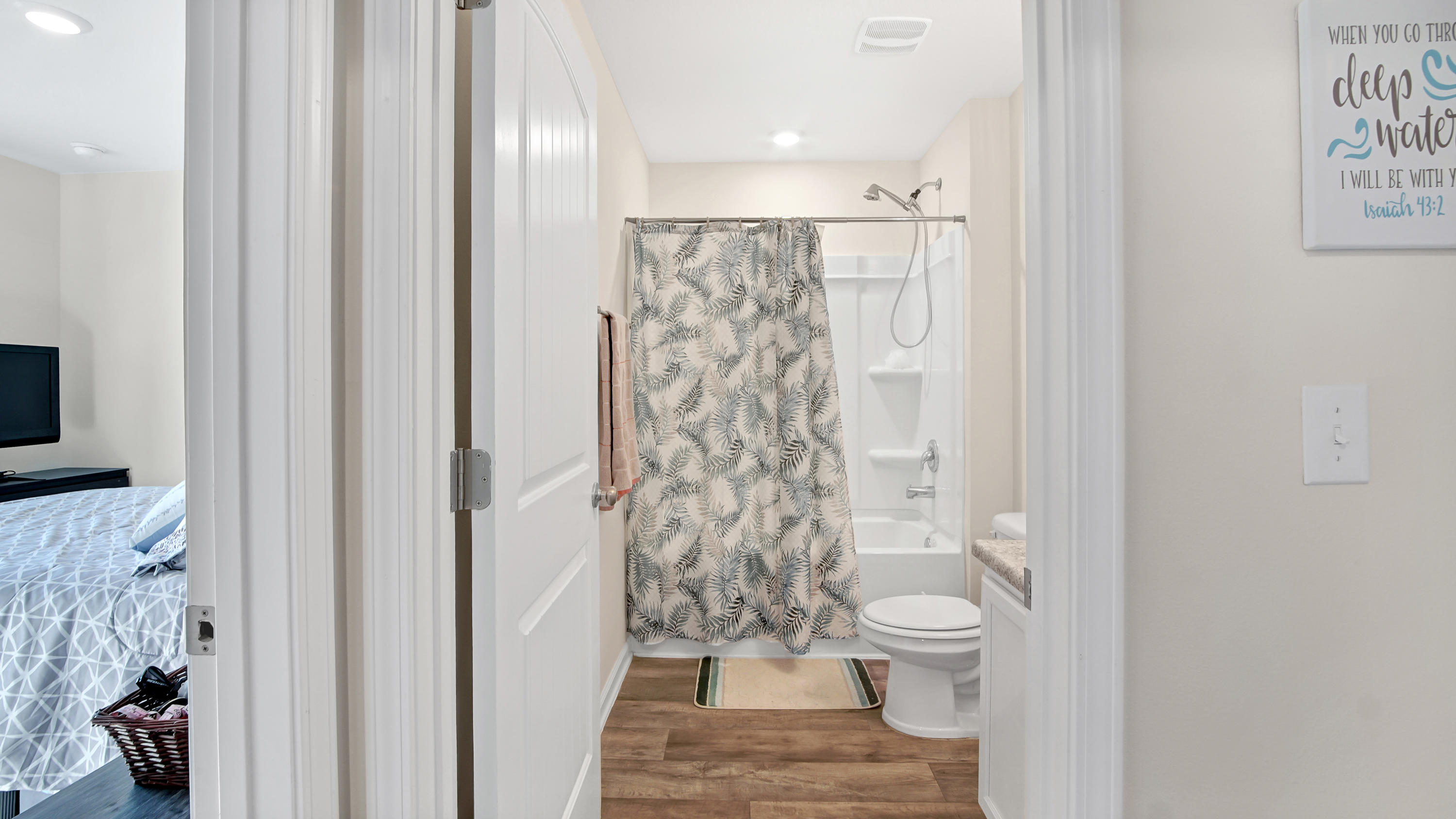 Redstone Commons - Residential