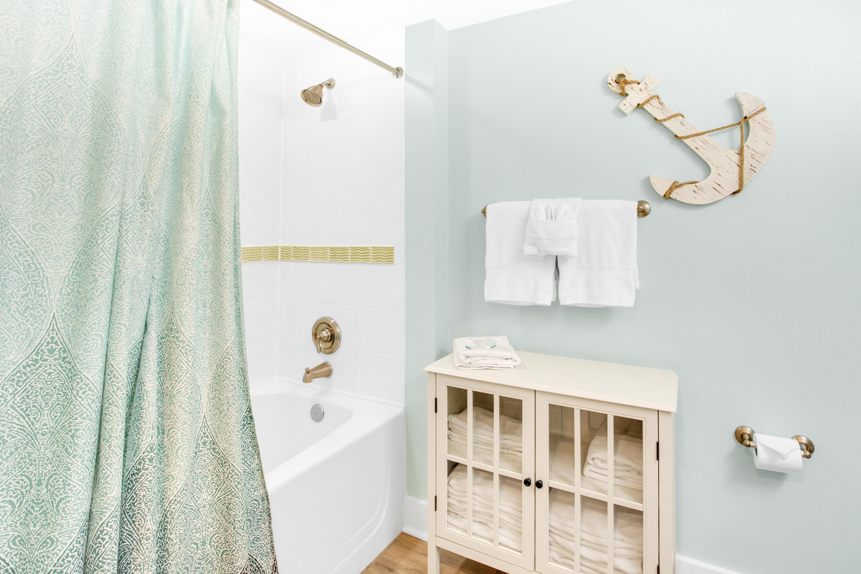 Pilot House - Residential