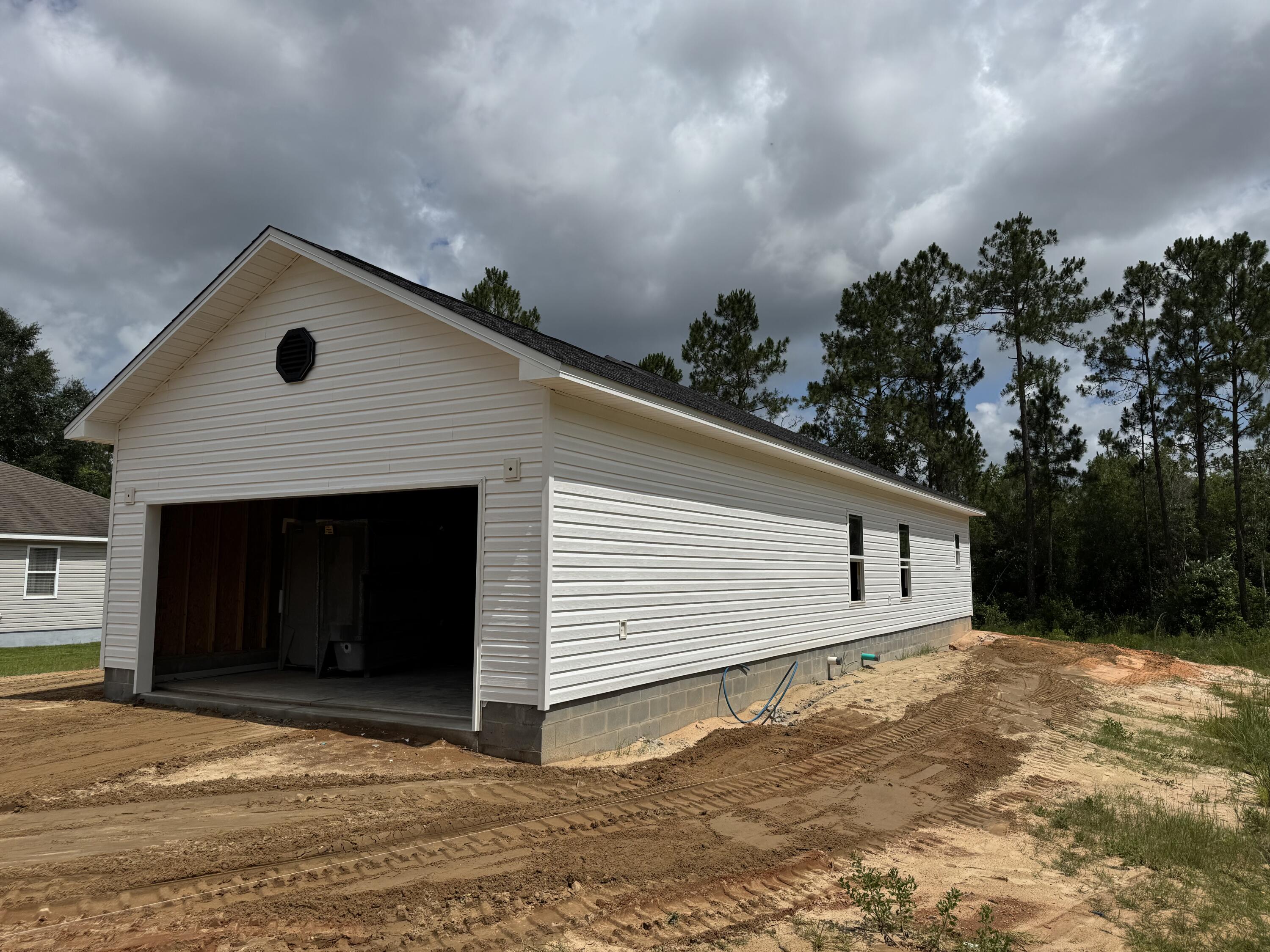OAKWOOD LAKES ESTATES - Residential