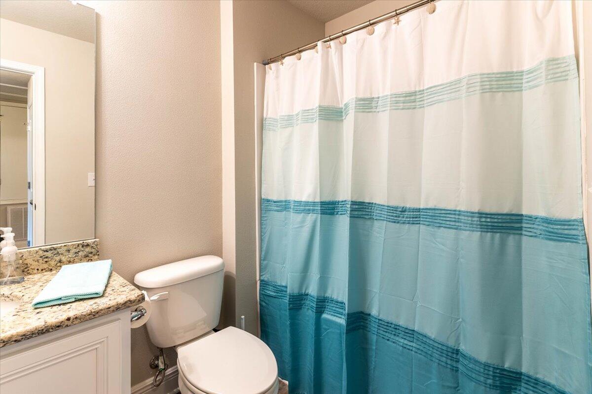 RESERVE POINTE - Residential