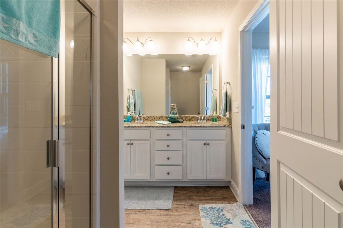 RESERVE POINTE - Residential