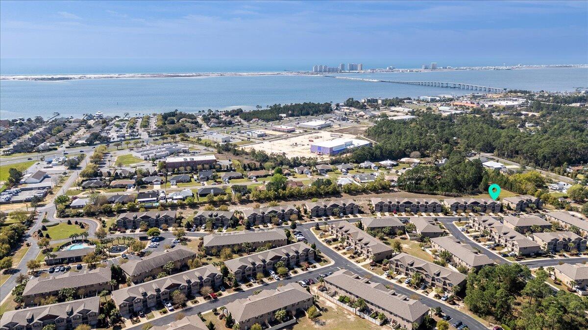 RESERVE POINTE - Residential