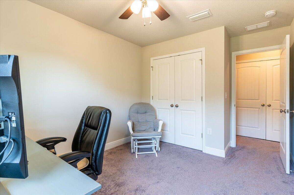 RESERVE POINTE - Residential