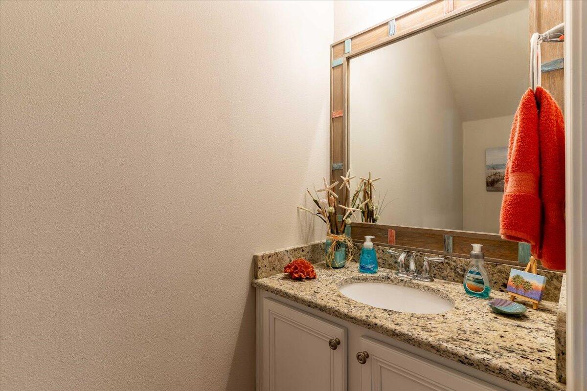 RESERVE POINTE - Residential