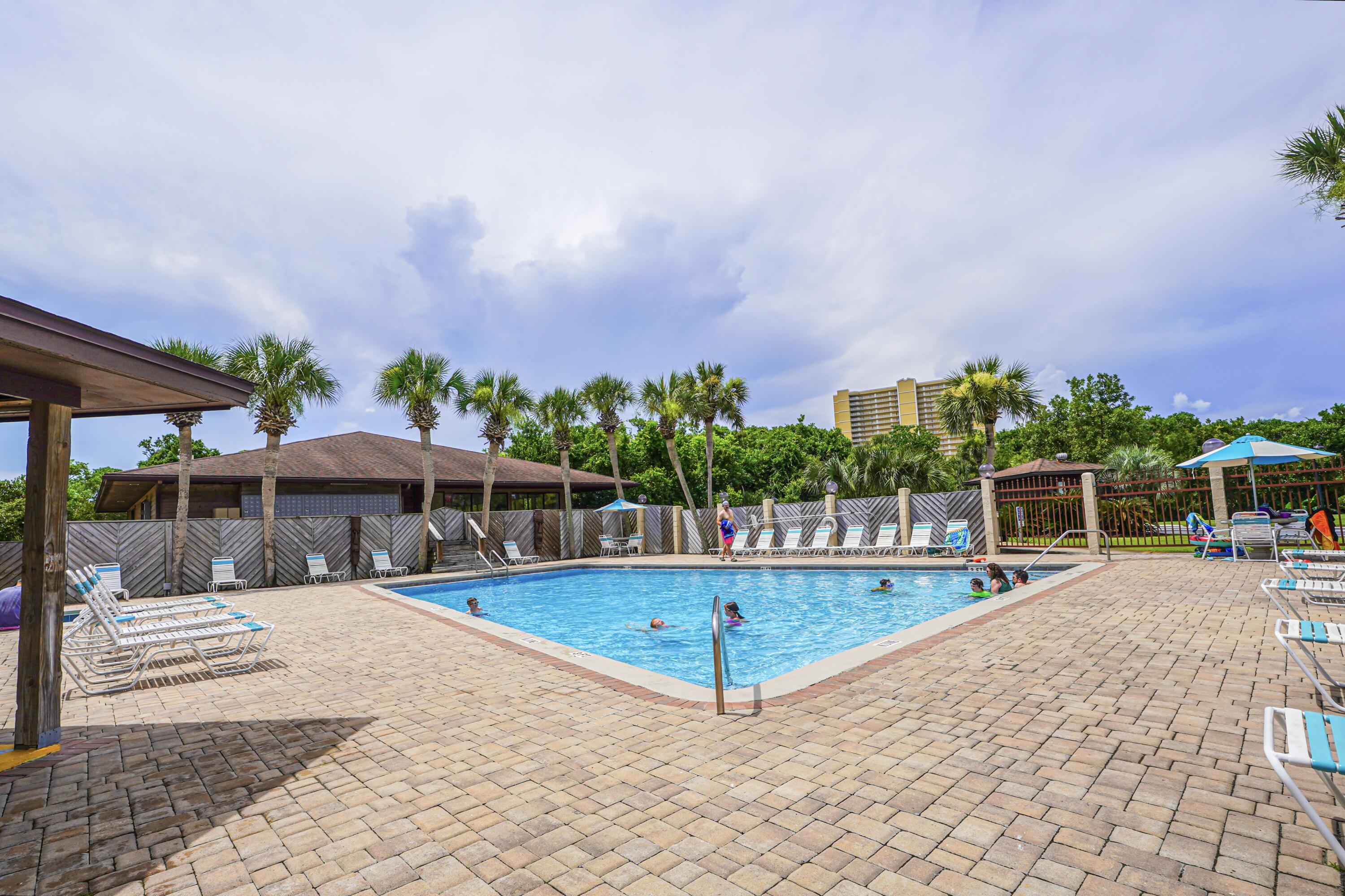 PORTSIDE CONDO - Residential