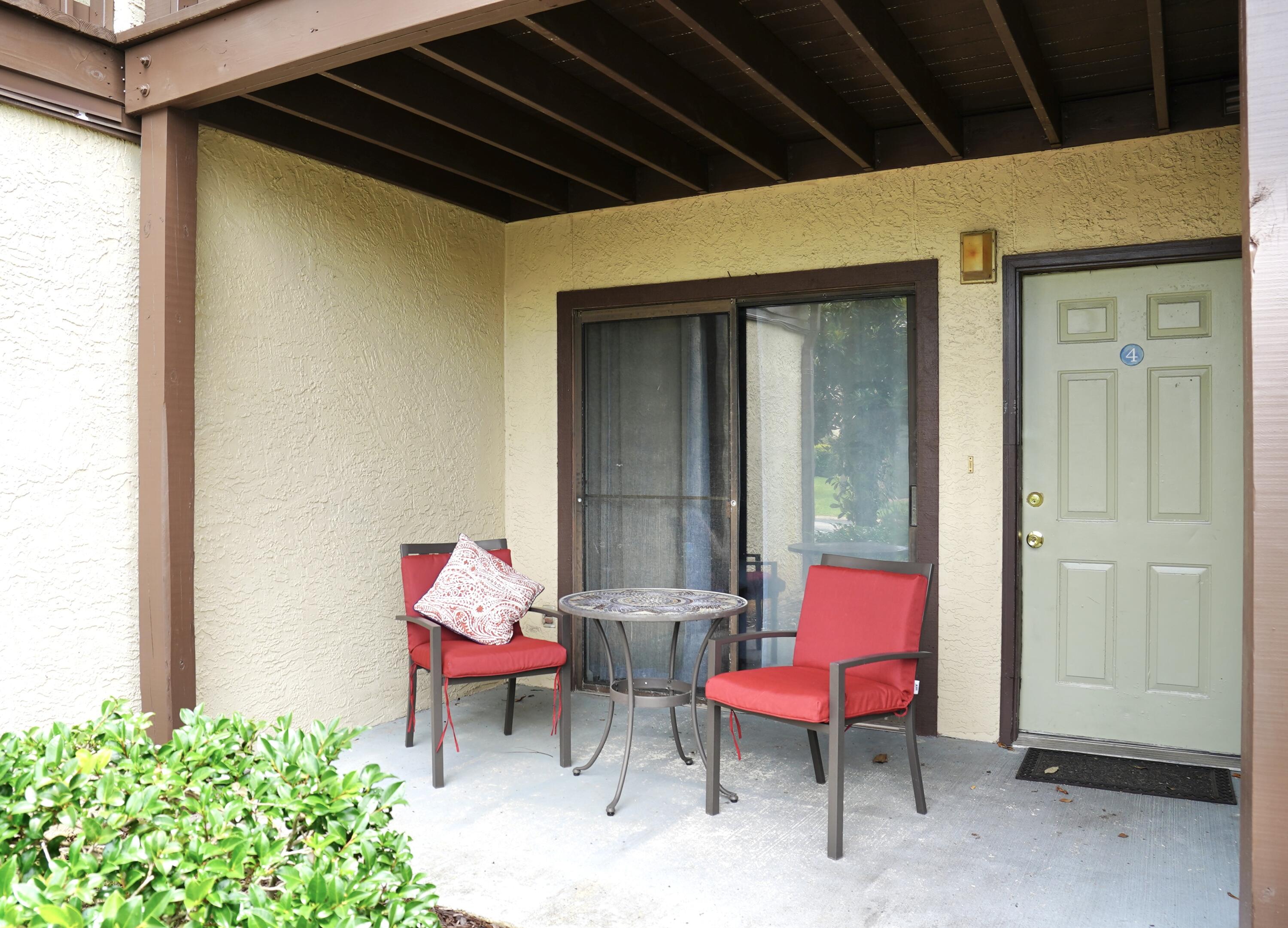 PORTSIDE CONDO - Residential