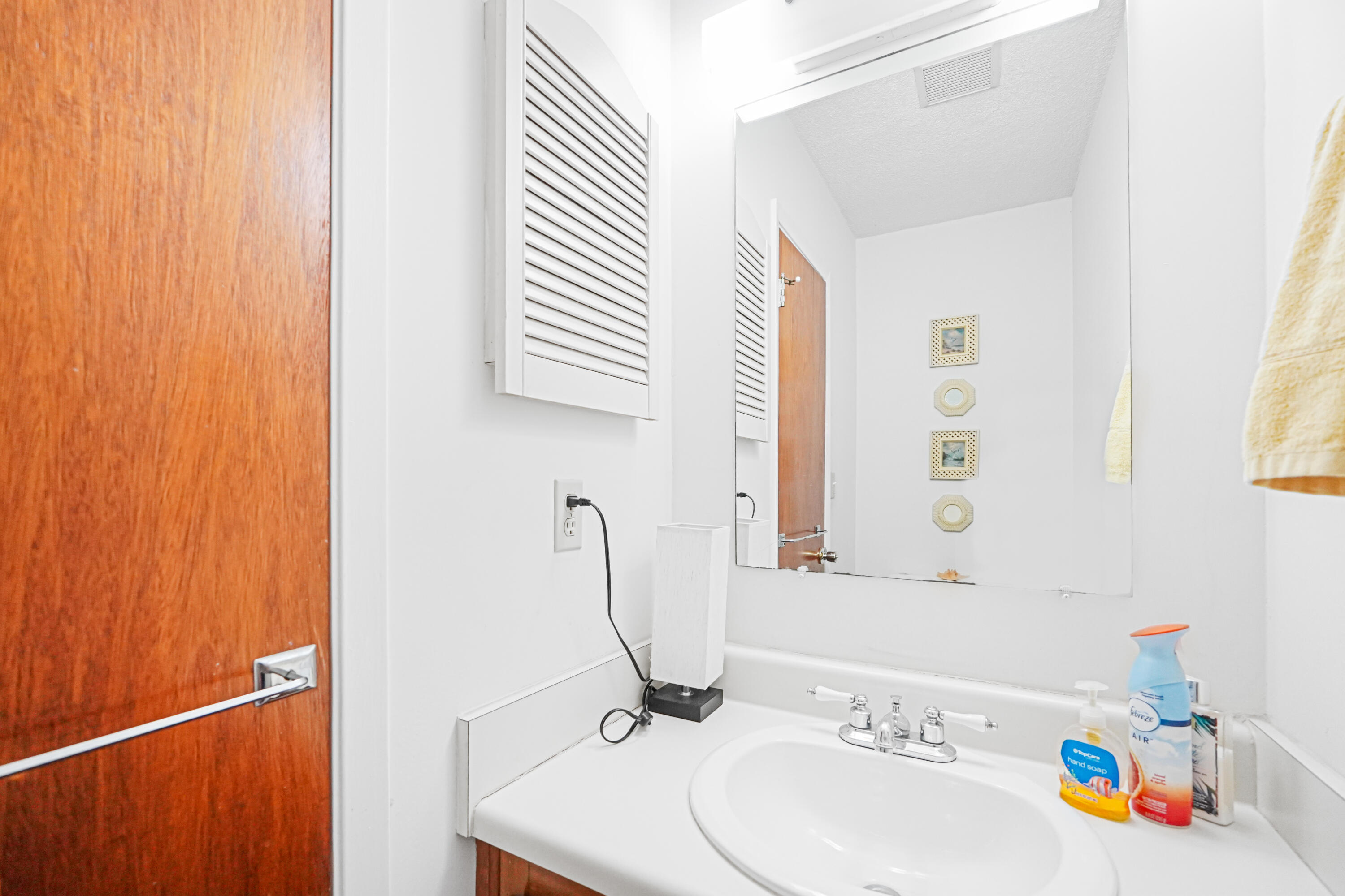 PORTSIDE CONDO - Residential