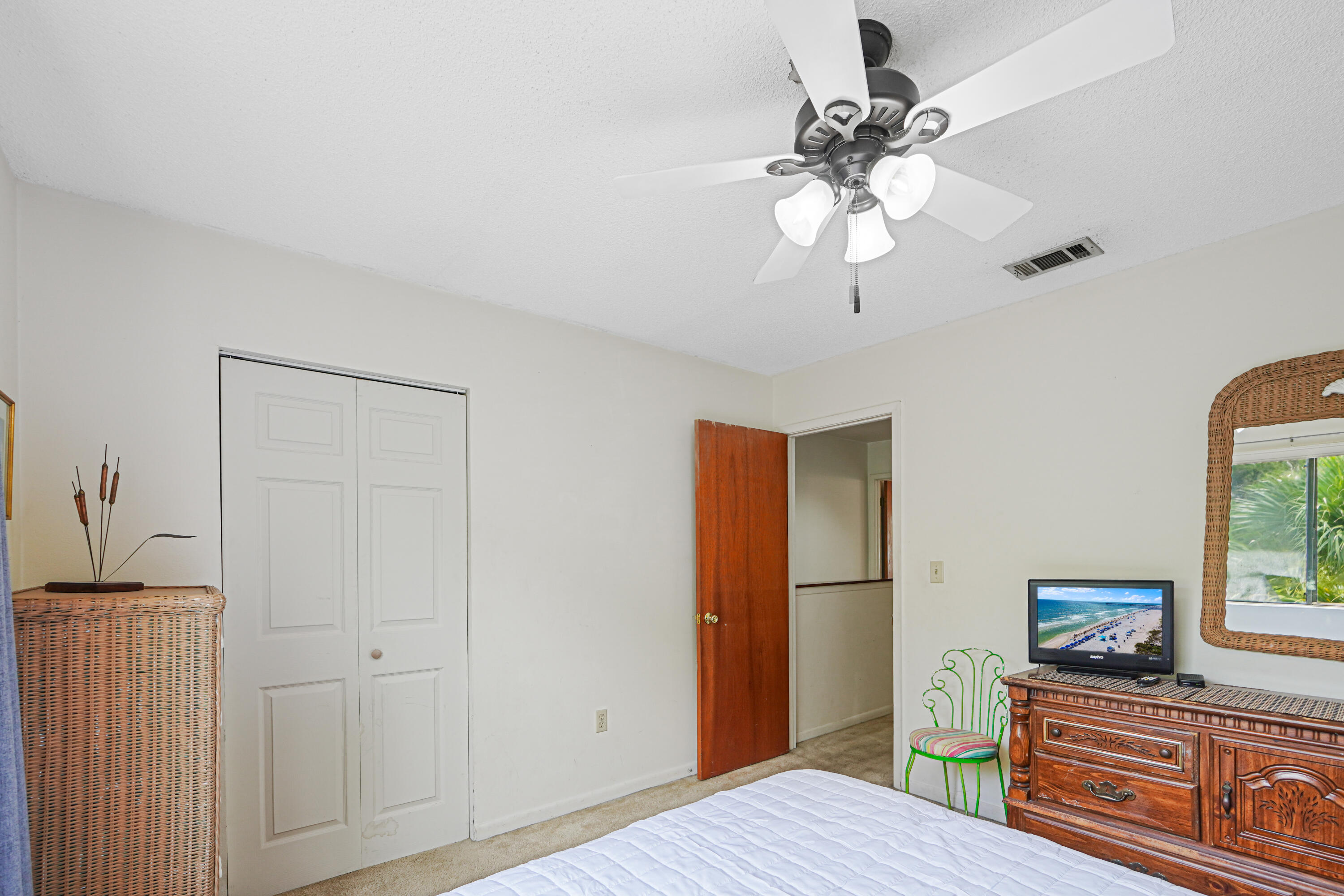 PORTSIDE CONDO - Residential