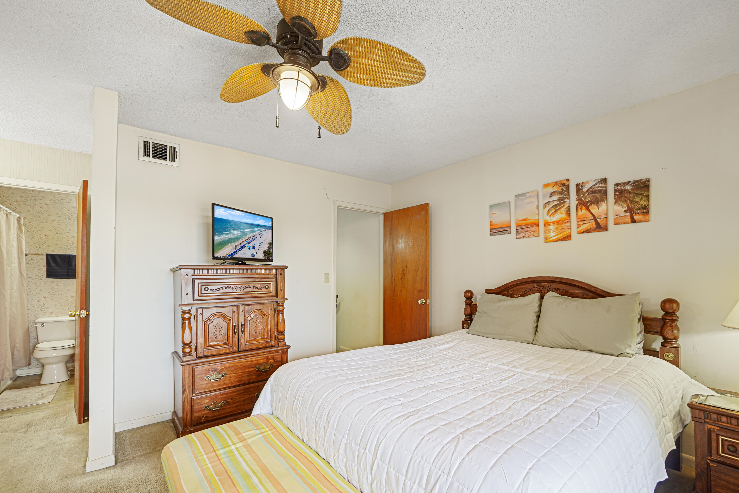 PORTSIDE CONDO - Residential