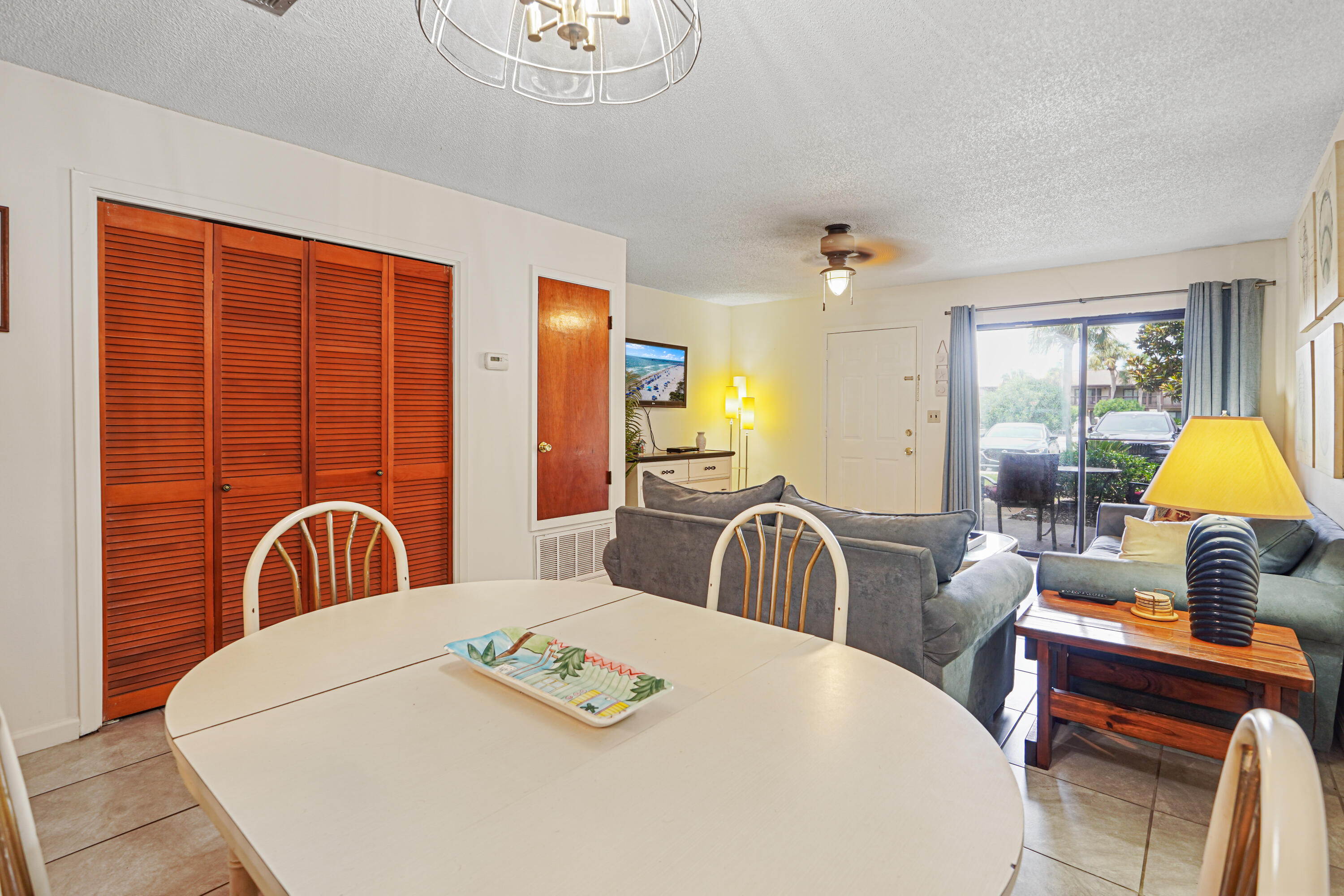 PORTSIDE CONDO - Residential
