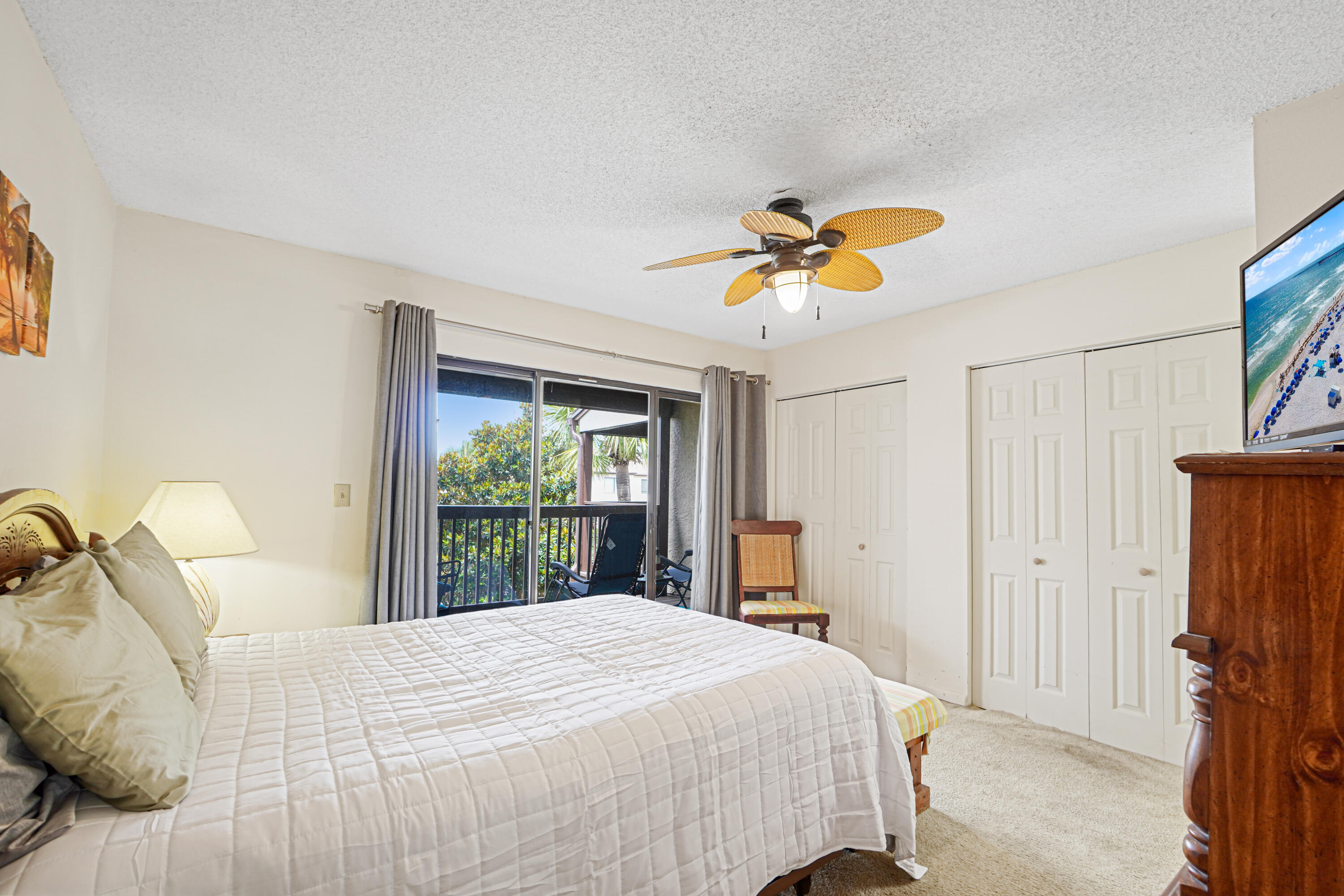 PORTSIDE CONDO - Residential